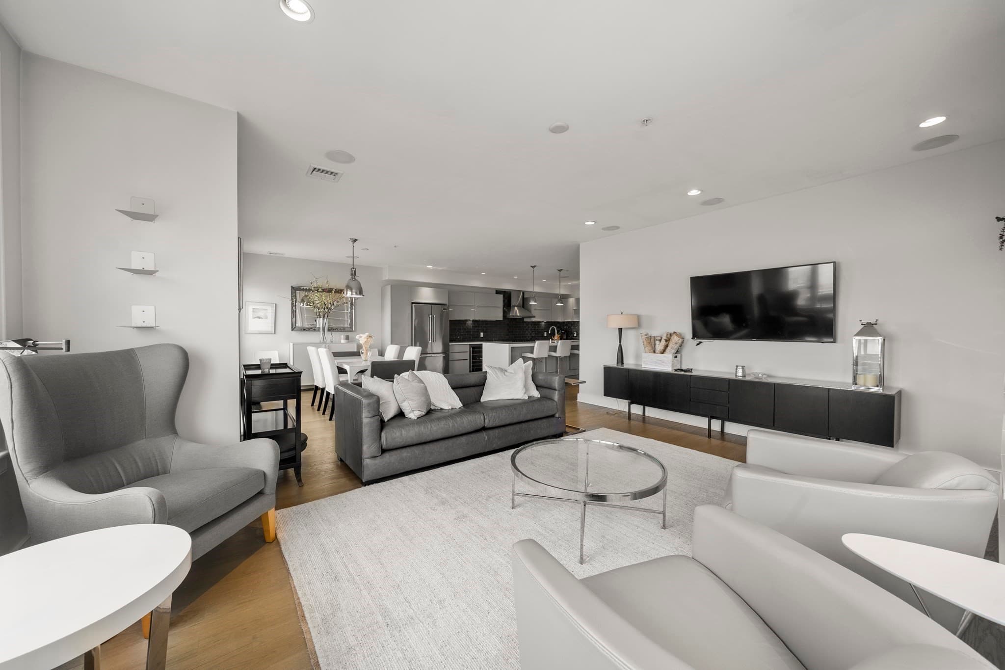 Condominium at 407 W First St # 302, Boston MA 02127, Boston, photo 9 of 29