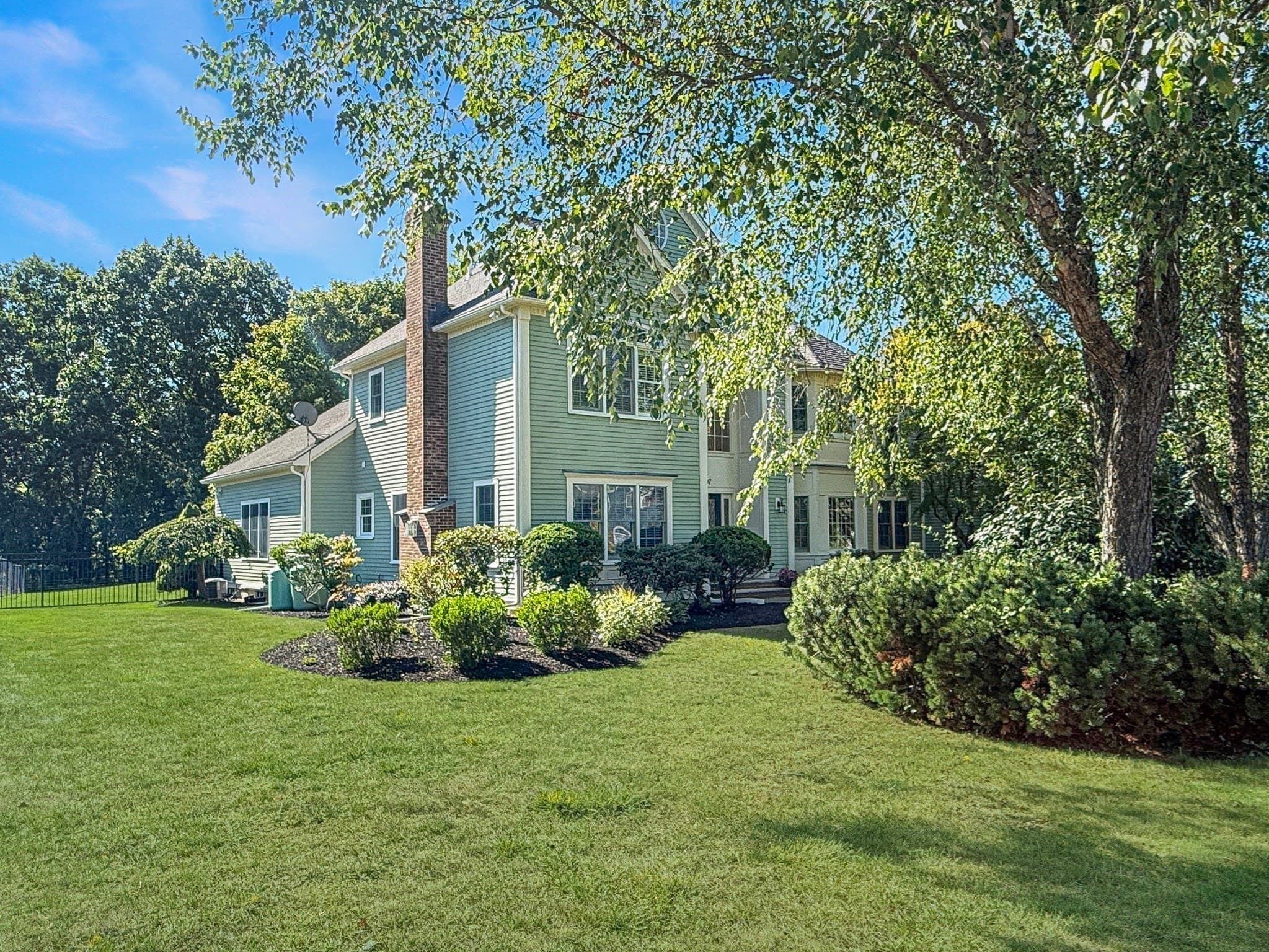 Single Family Residence at 97 Windkist Farm Rd, North Andover MA 01845, North Andover, photo 42 of 42