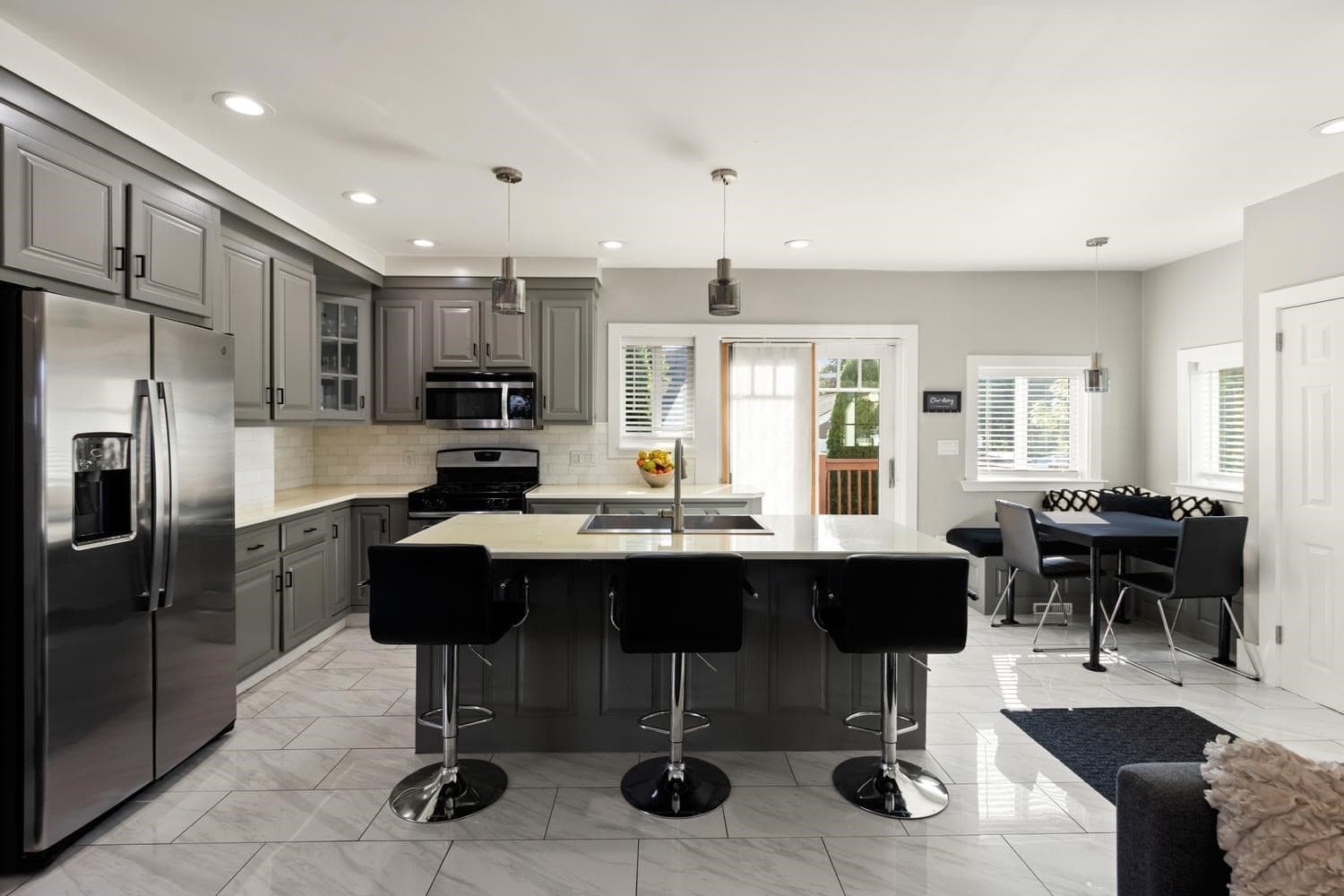 Single Family Residence at 108 Maple St, Lynn MA 01904, Lynn, photo 3 of 42