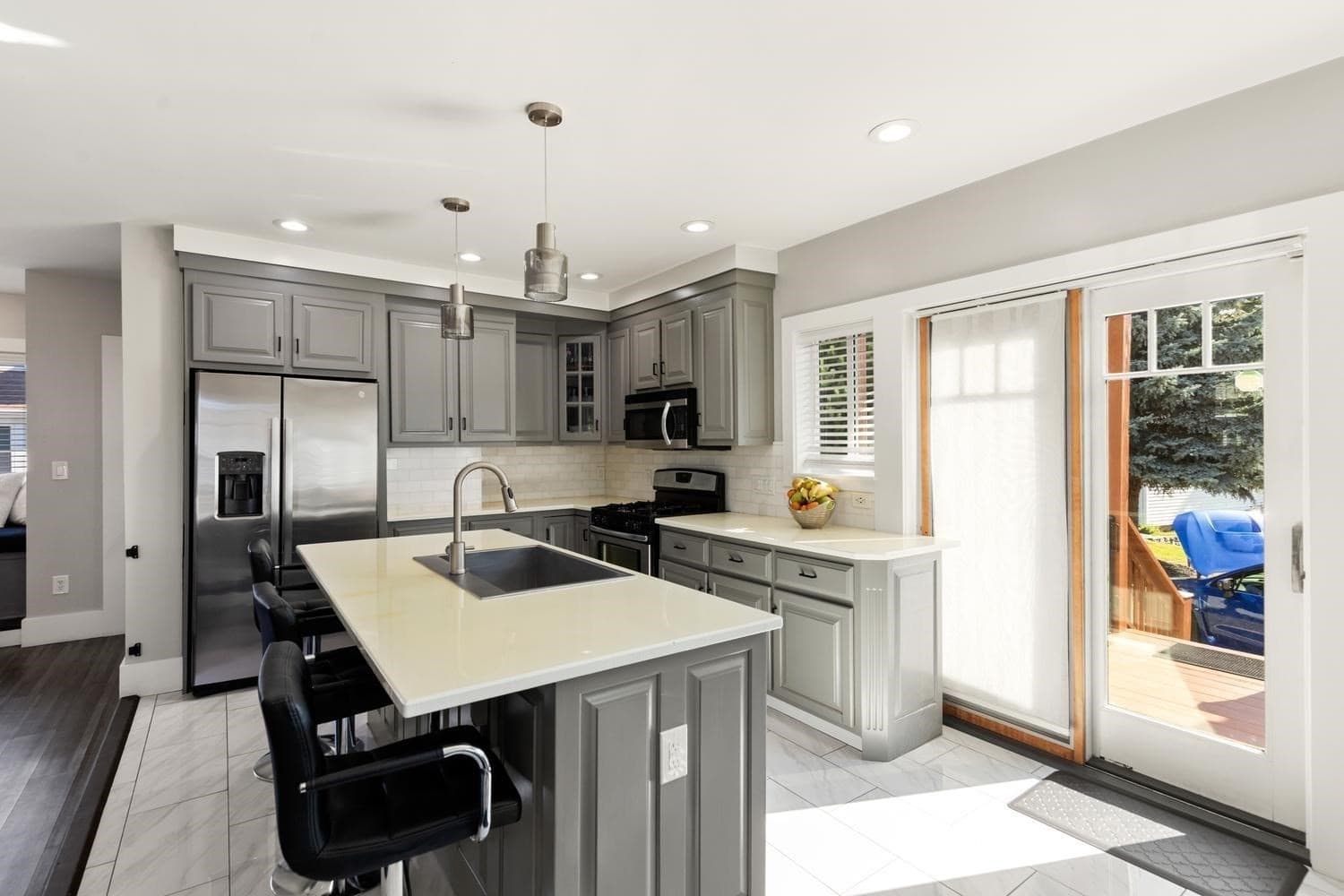 Single Family Residence at 108 Maple St, Lynn MA 01904, Lynn, photo 5 of 42