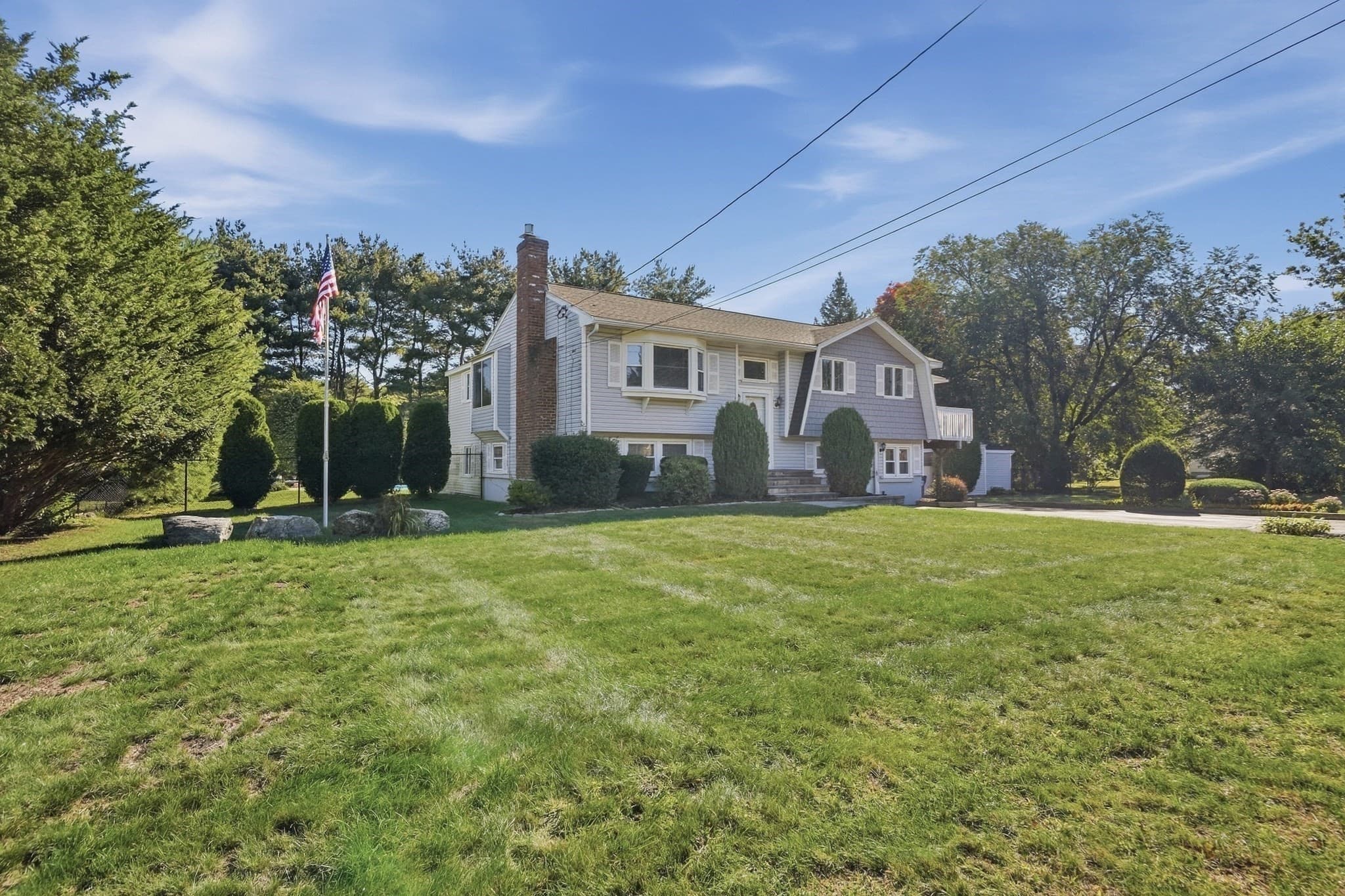 Single Family Residence at 6 Ashdale Drive, Billerica MA 01862, Billerica, photo 4 of 42