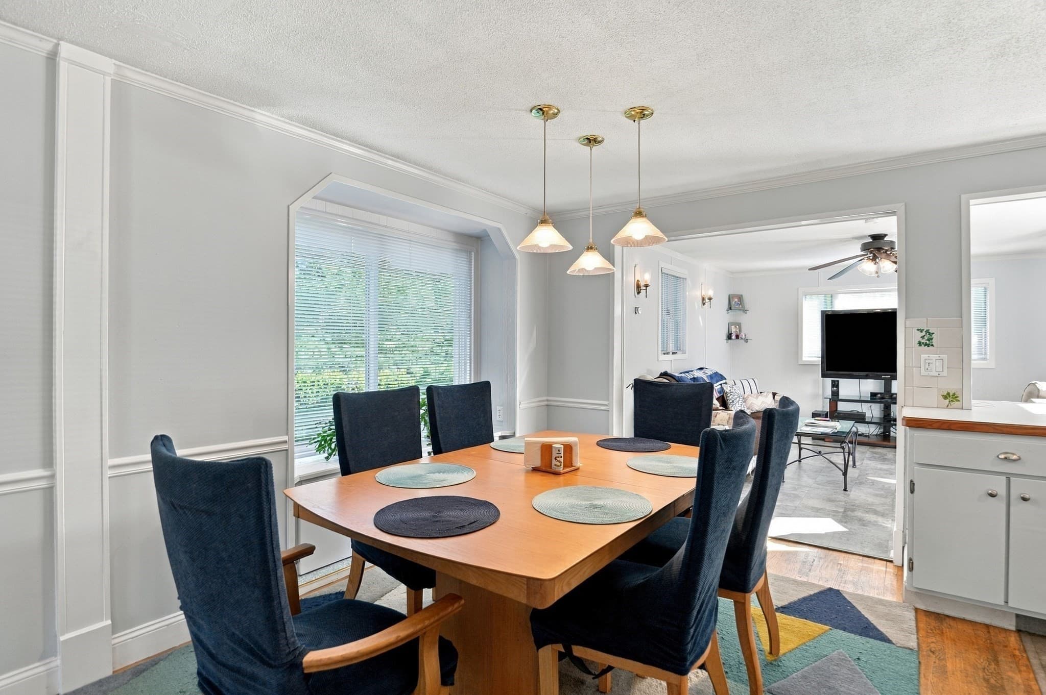 Single Family Residence at 6 Ashdale Drive, Billerica MA 01862, Billerica, photo 8 of 42