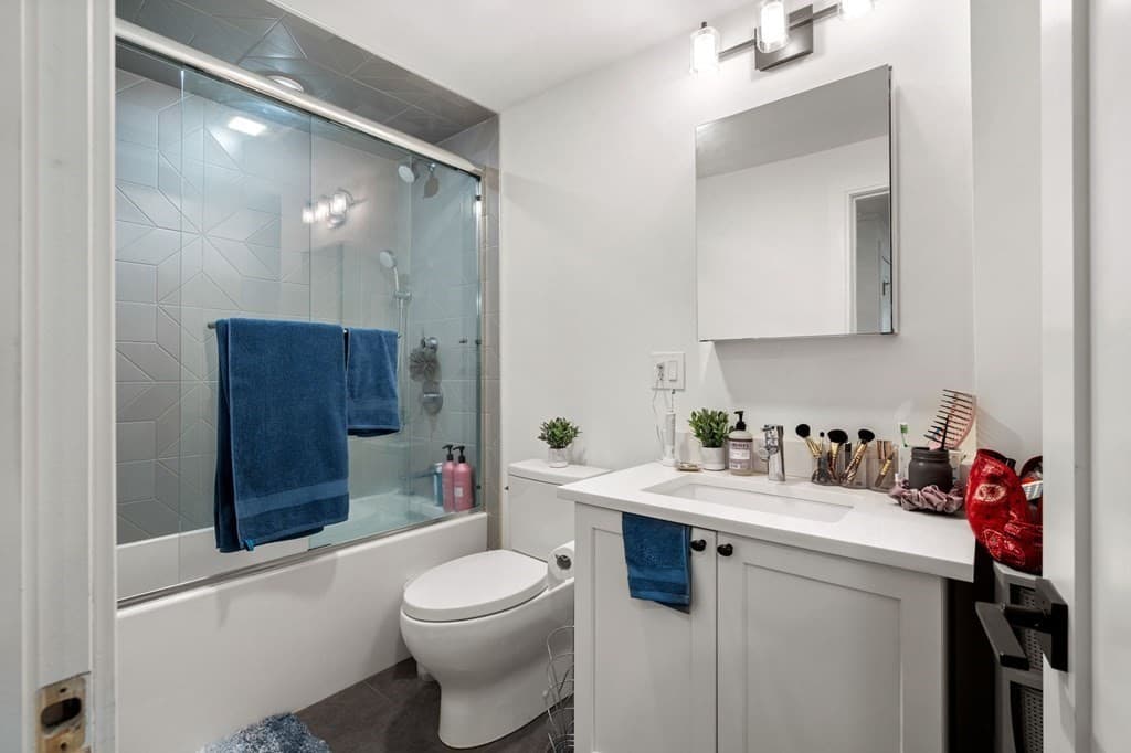 3 Family at 11-15 Pomeroy St, Boston MA 02134, Boston, photo 8 of 16