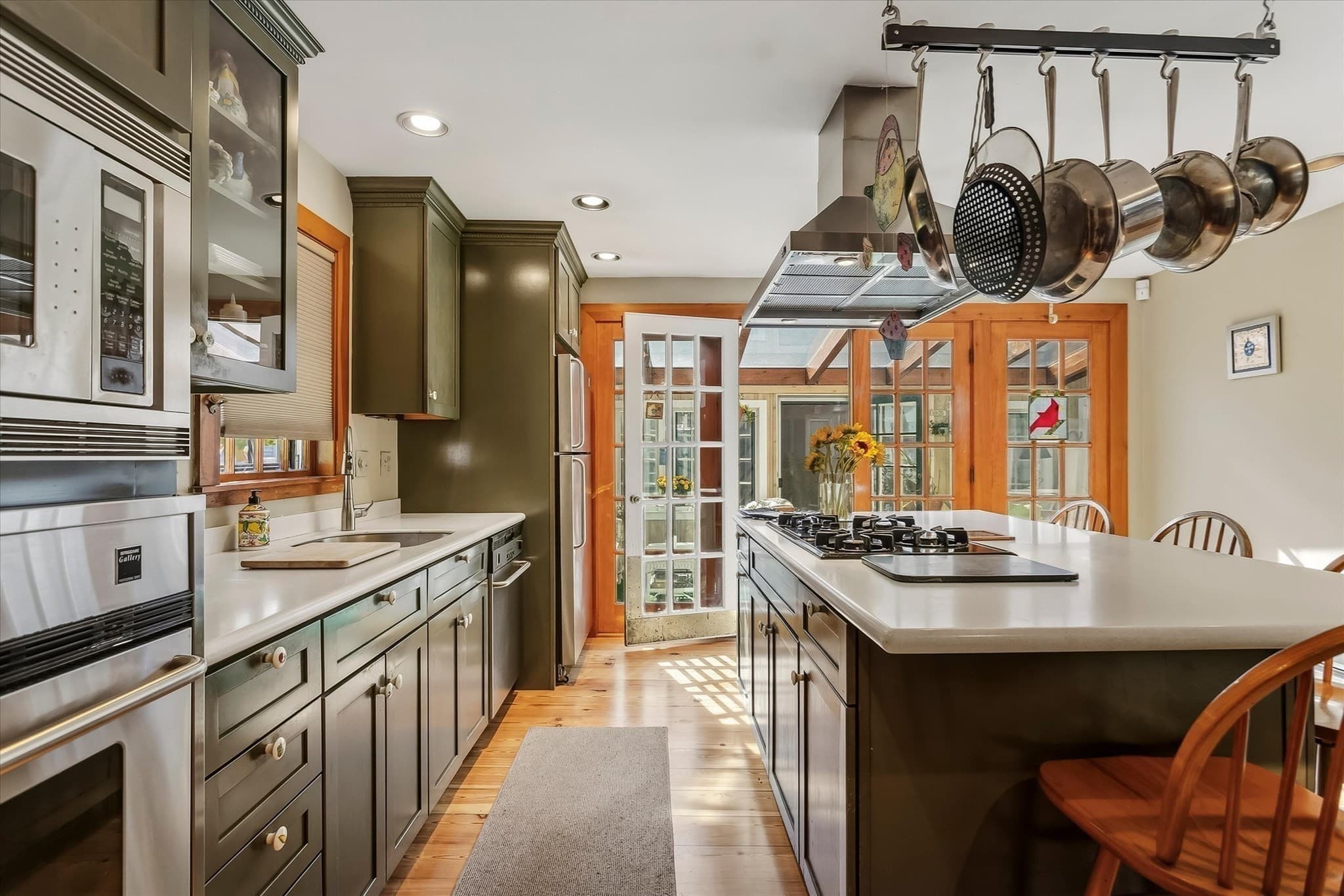 Single Family Residence at 16 Common Street, Boston MA 02129, Boston, photo 11 of 42