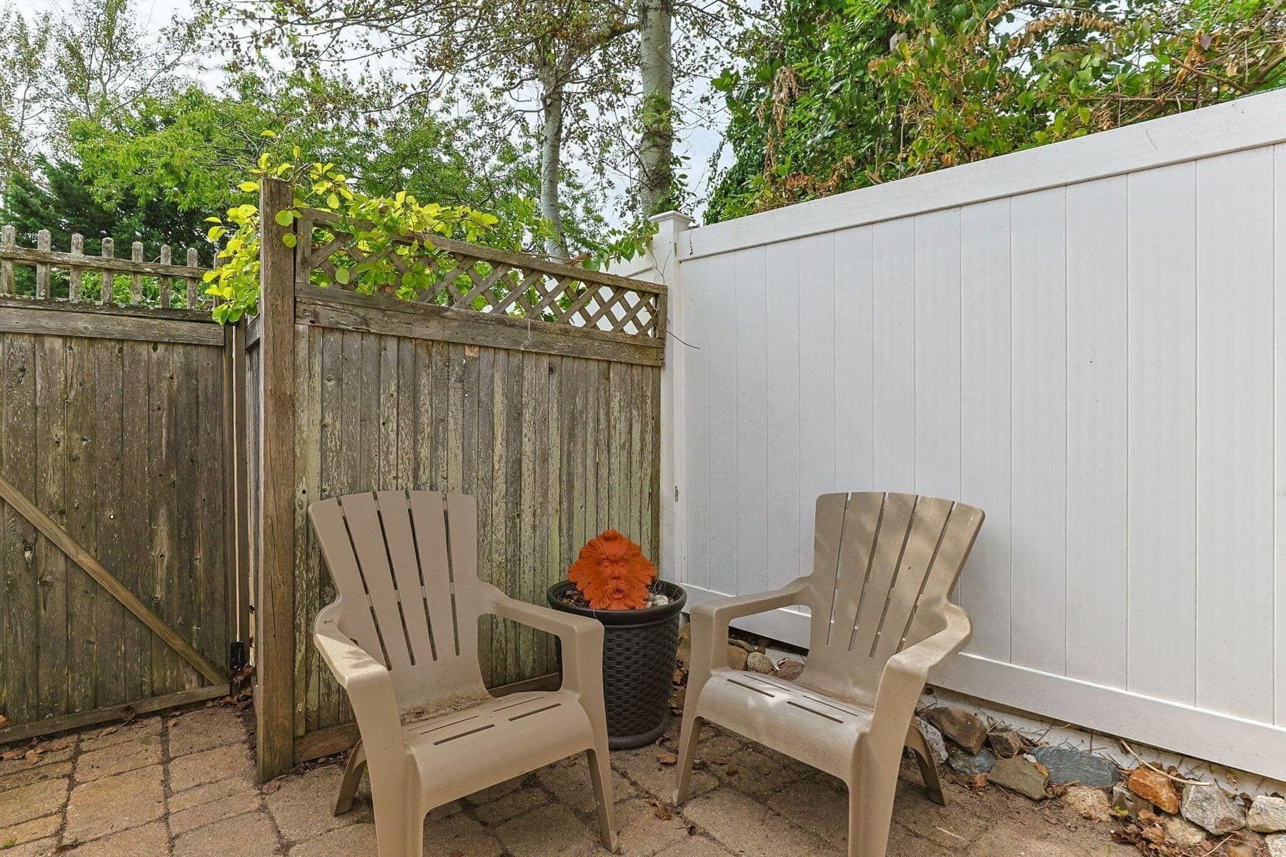 Condominium at 20 Off Conwell Street Unit 2, Provincetown MA 02657, Provincetown, photo 11 of 13