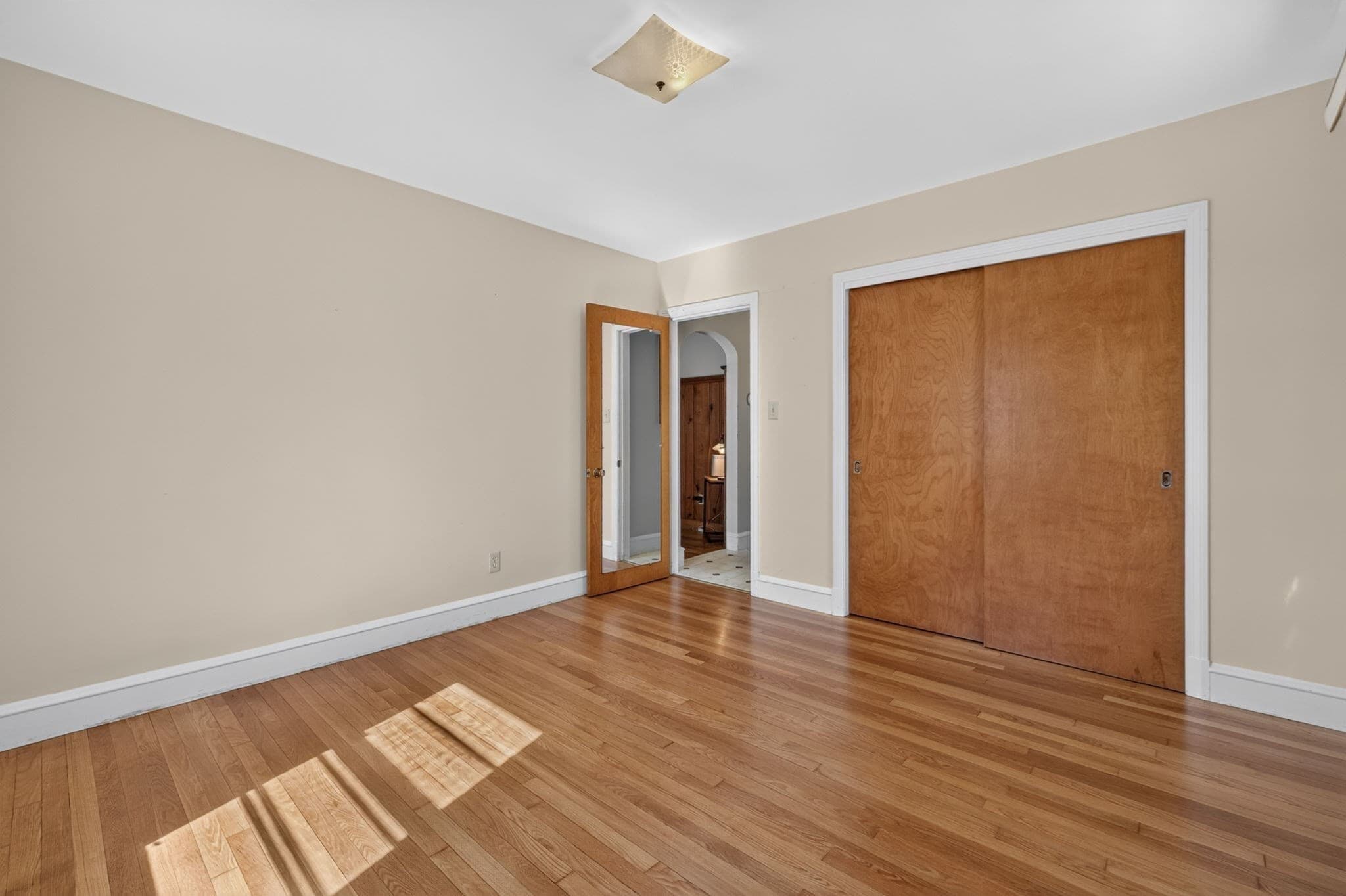 Single Family Residence at 539 Summer Pl, Blackstone MA 01504, Blackstone, photo 13 of 26