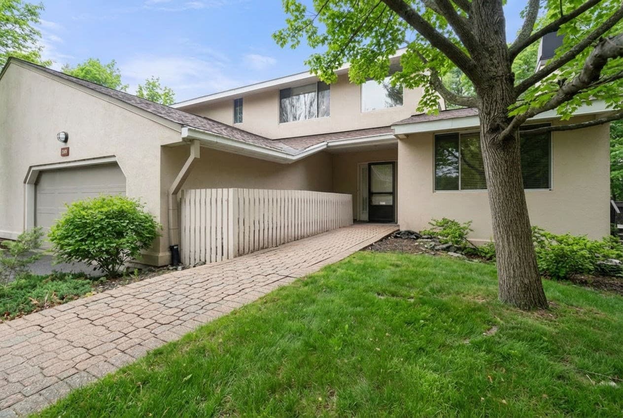 214 Allandale Road # D, Boston MA 02467