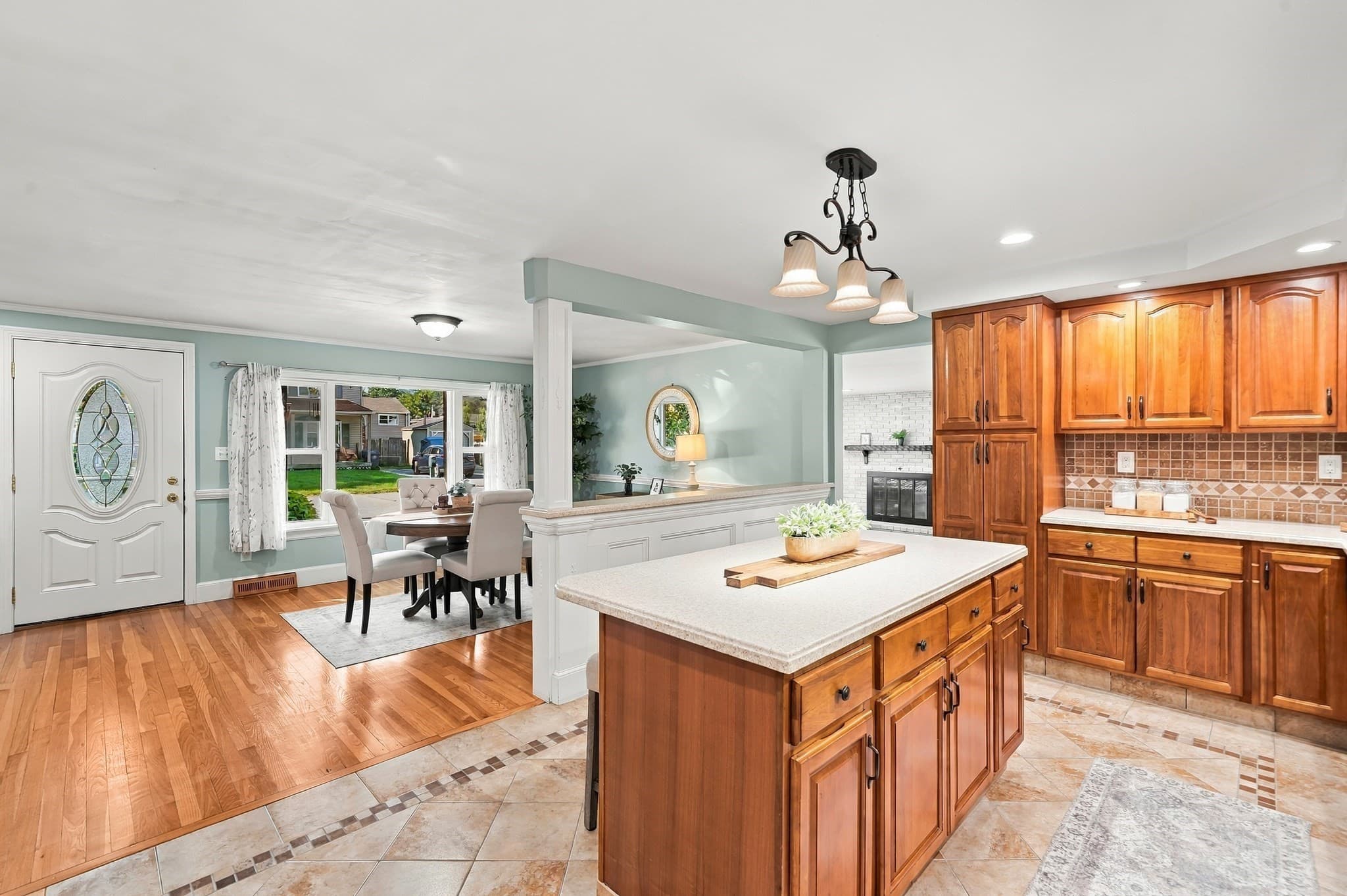 Single Family Residence at 32 Alvin Street, Methuen MA 01844, Methuen, photo 7 of 36