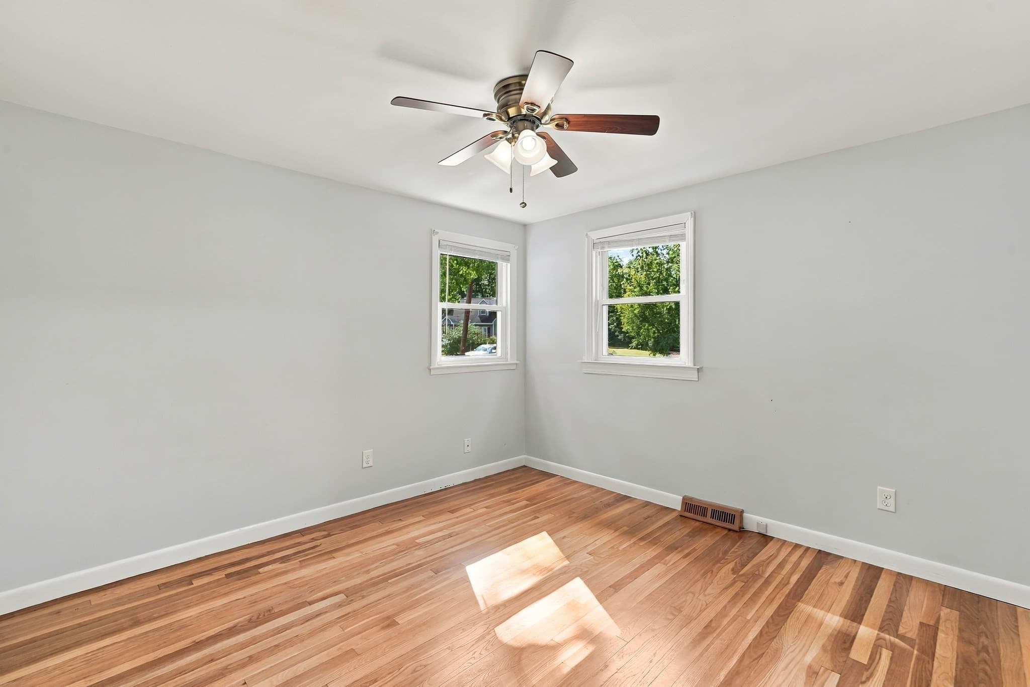 Single Family Residence at 32 Alvin Street, Methuen MA 01844, Methuen, photo 15 of 36