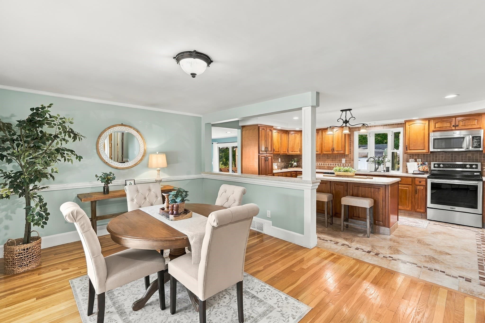 Single Family Residence at 32 Alvin Street, Methuen MA 01844, Methuen, photo 4 of 36