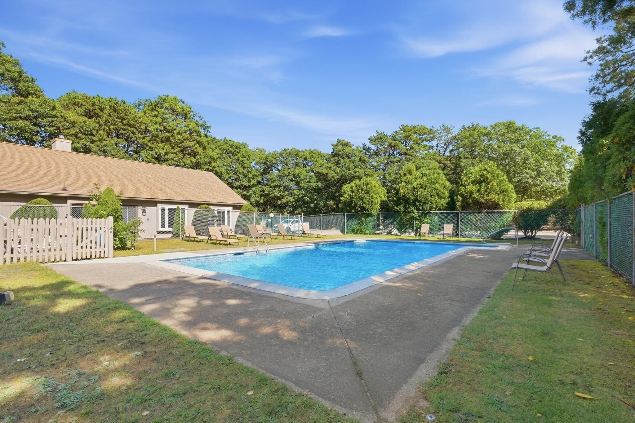 Condominium at 481 Buck Island Road, Yarmouth MA 02673, Yarmouth, photo 32 of 42