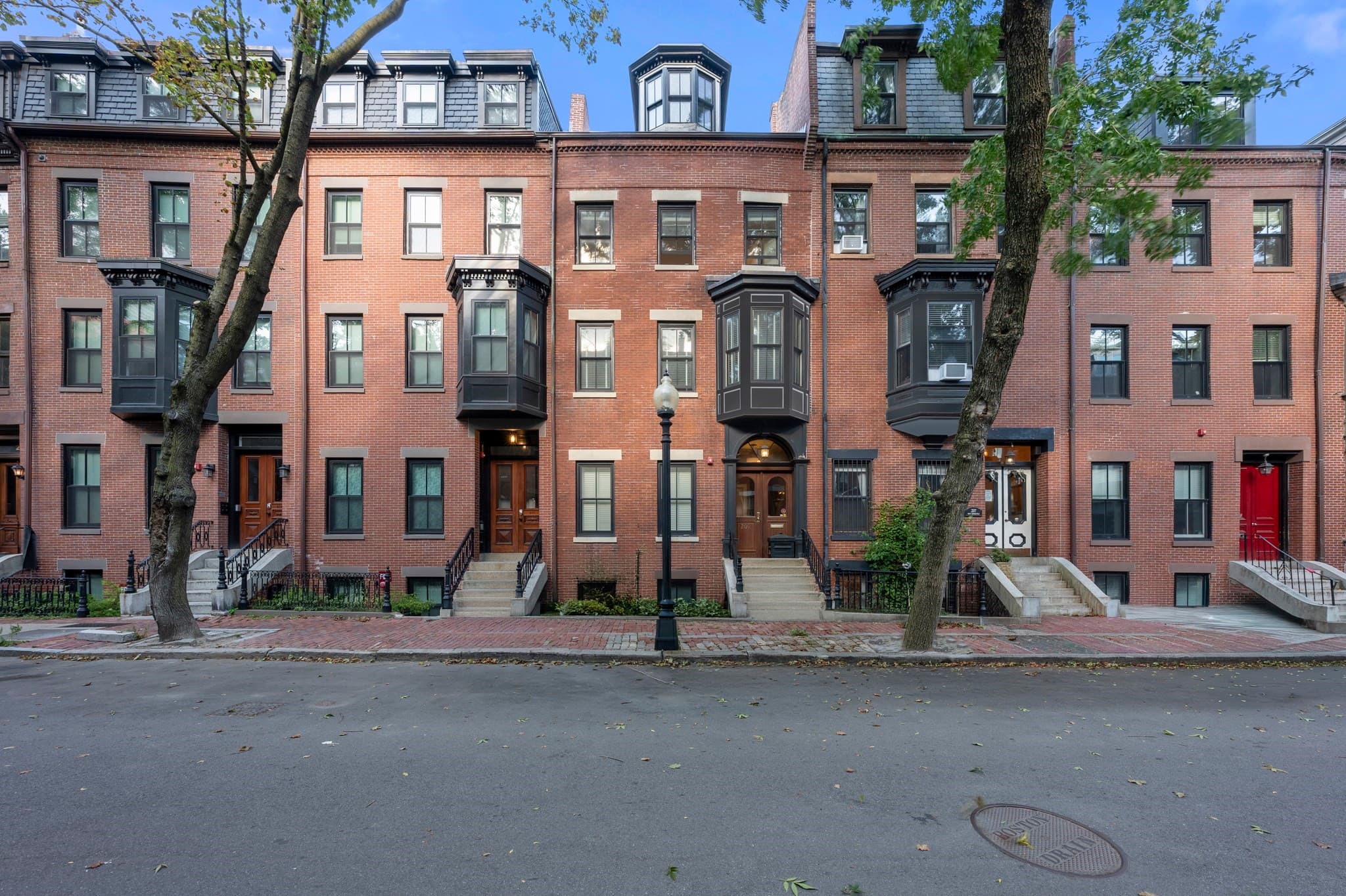Condominium at 209 W Springfield St # 1, Boston MA 02118, photo 24 of 24