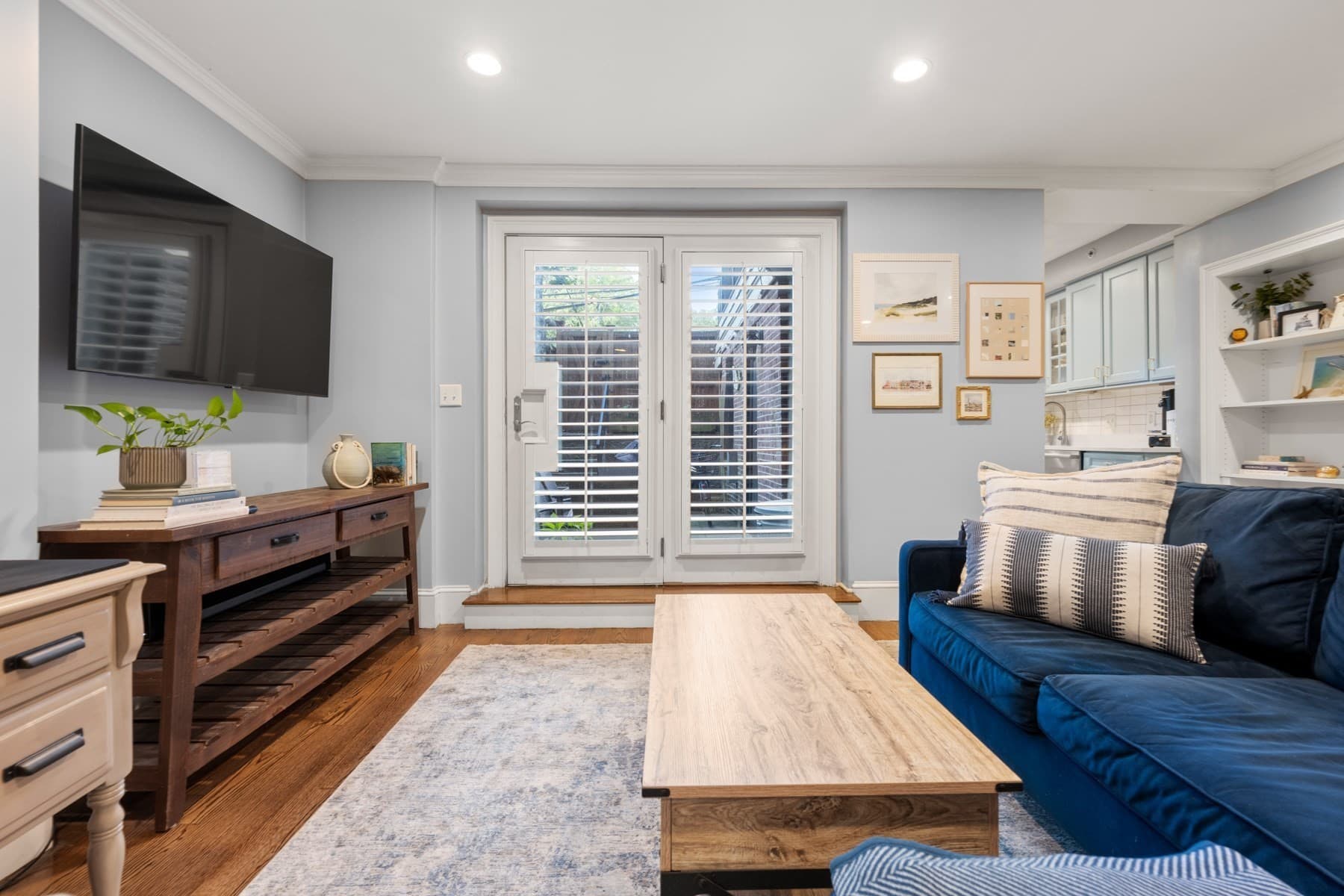 Condominium at 209 W Springfield St # 1, Boston MA 02118, photo 14 of 24