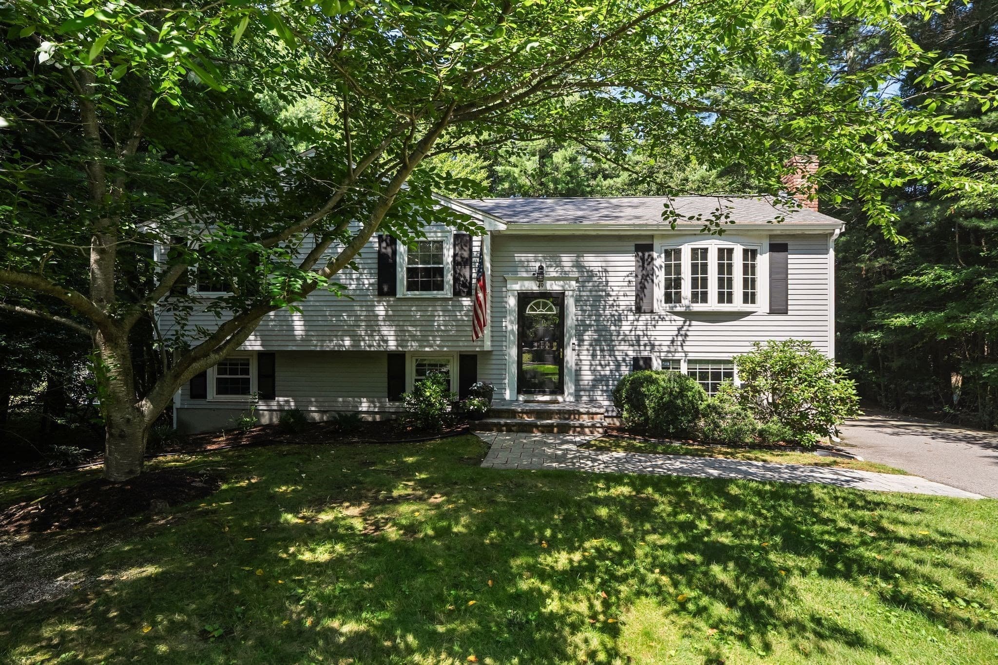 Single Family Residence at 49 Old Farm Rd, Hanover MA 02339, Hanover, photo 2 of 31