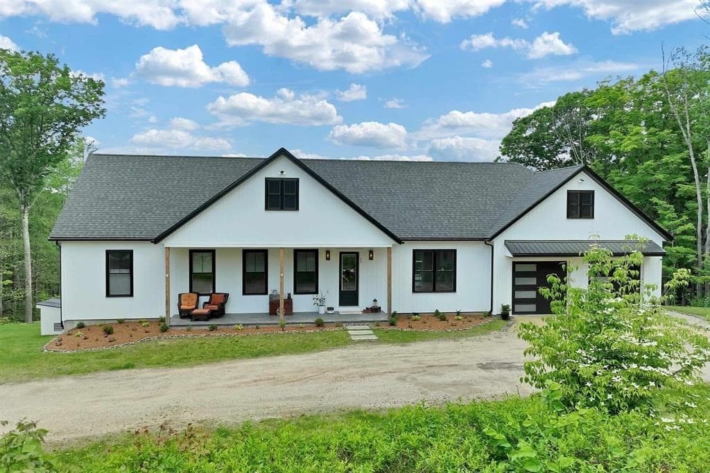33 Old New Ipswich Rd, Rindge NH 03461