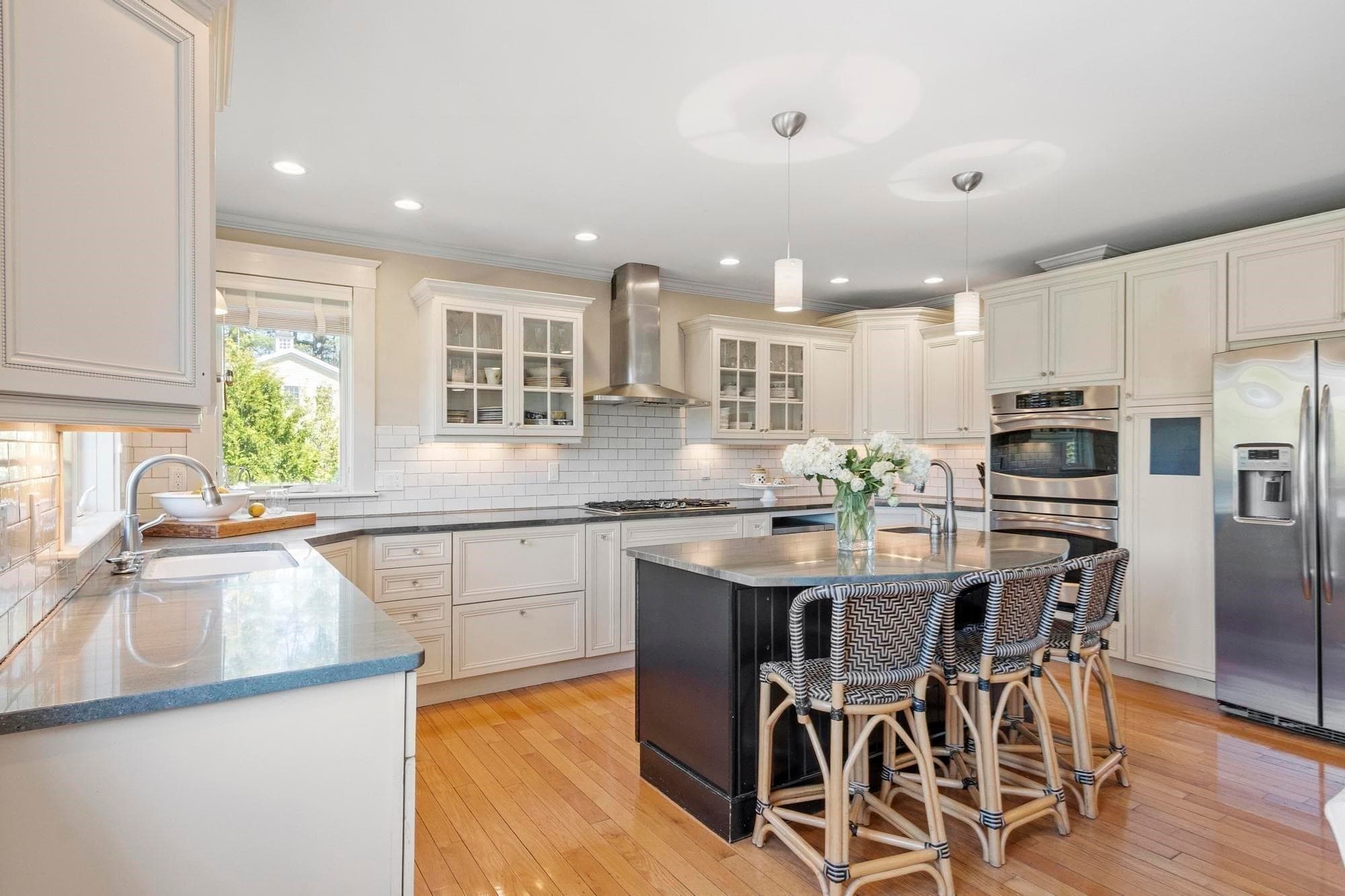 Single Family Residence at 696 Main St, Concord MA 01742, Concord, photo 4 of 38