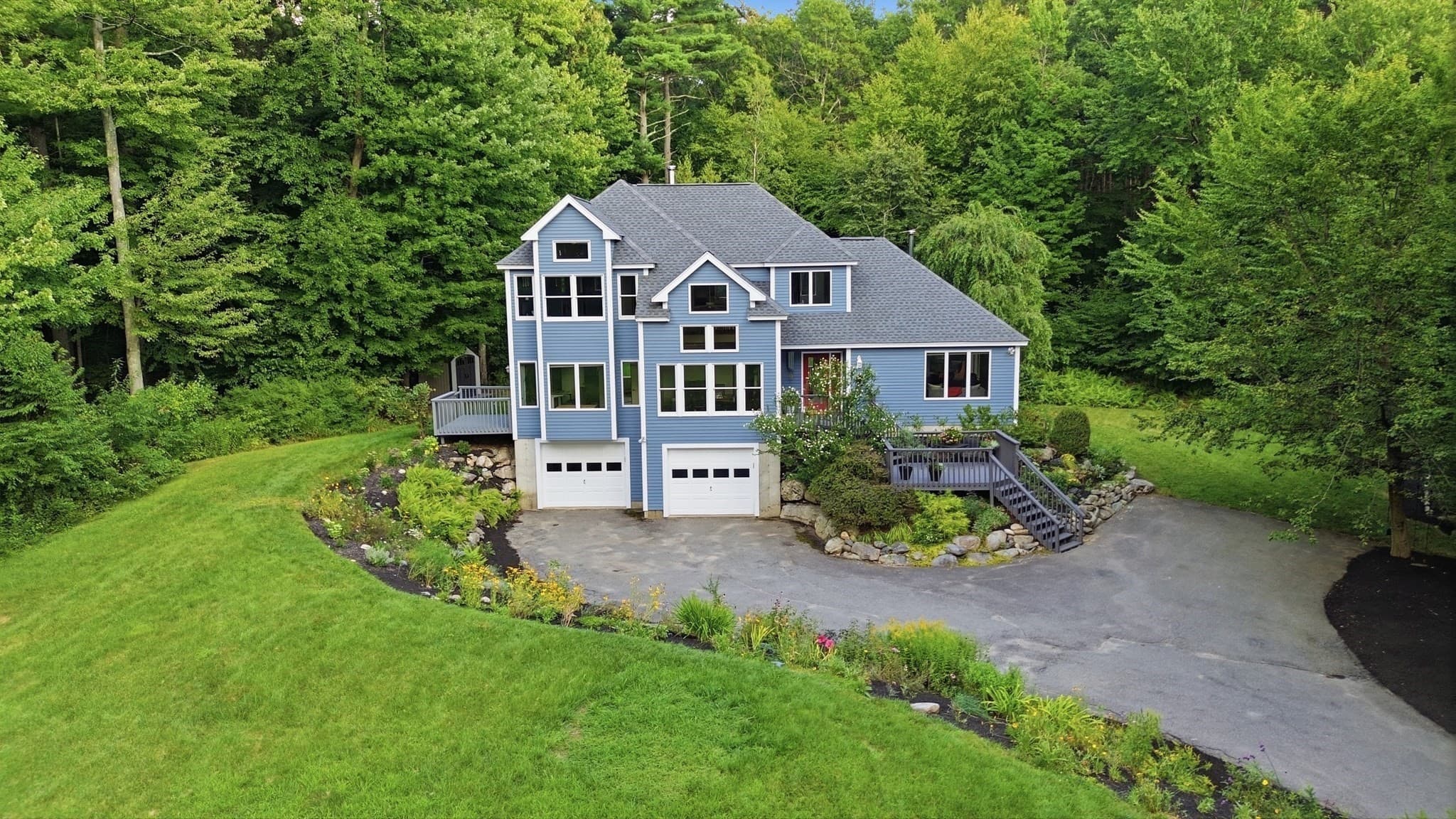 Single Family Residence at 149 Nourse Rd, Bolton MA 01740, Bolton, photo 2 of 42