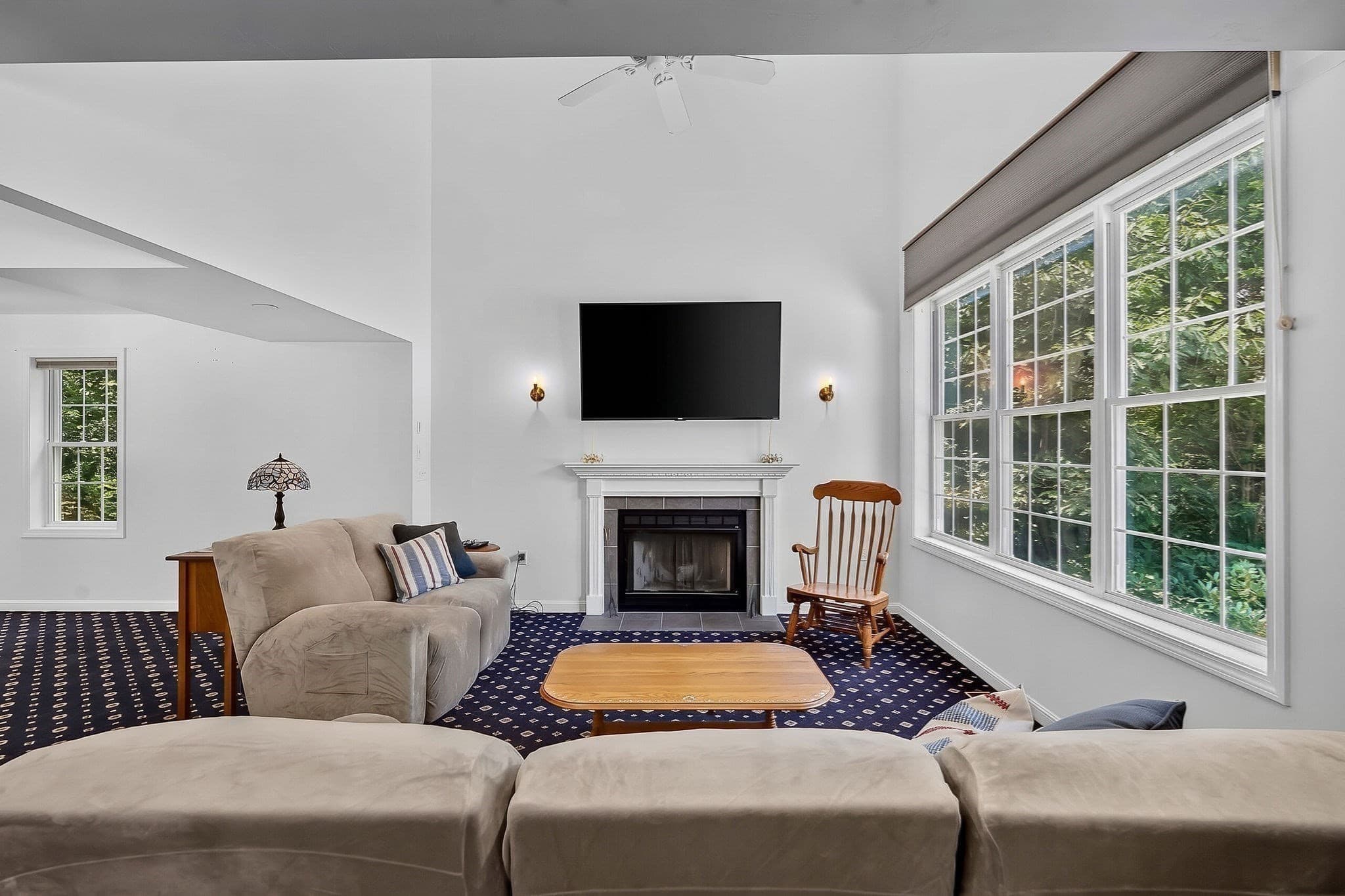 Single Family Residence at 112 Saunders St, Gardner MA 01440, Gardner, photo 12 of 35