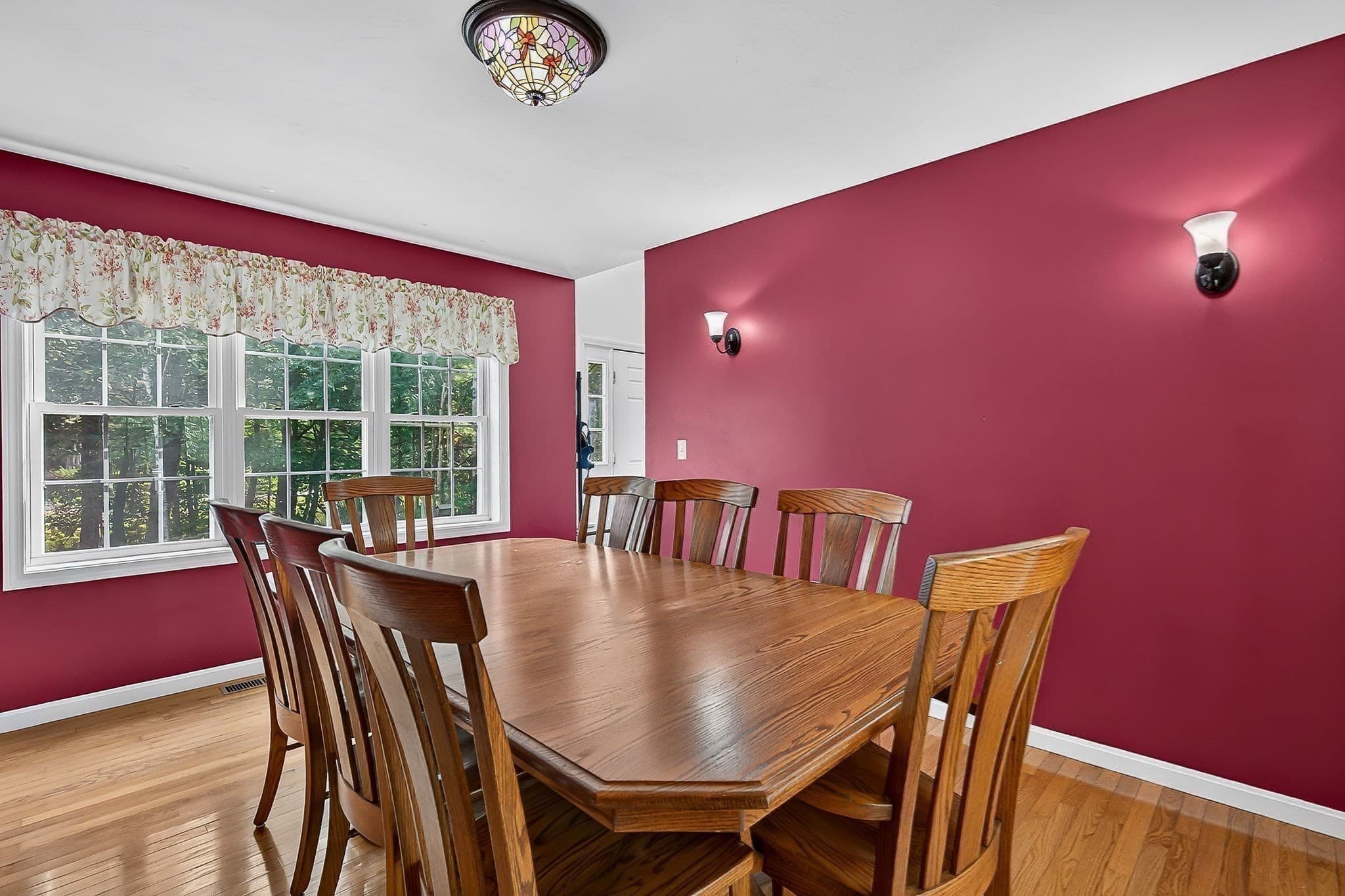 Single Family Residence at 112 Saunders St, Gardner MA 01440, Gardner, photo 20 of 35