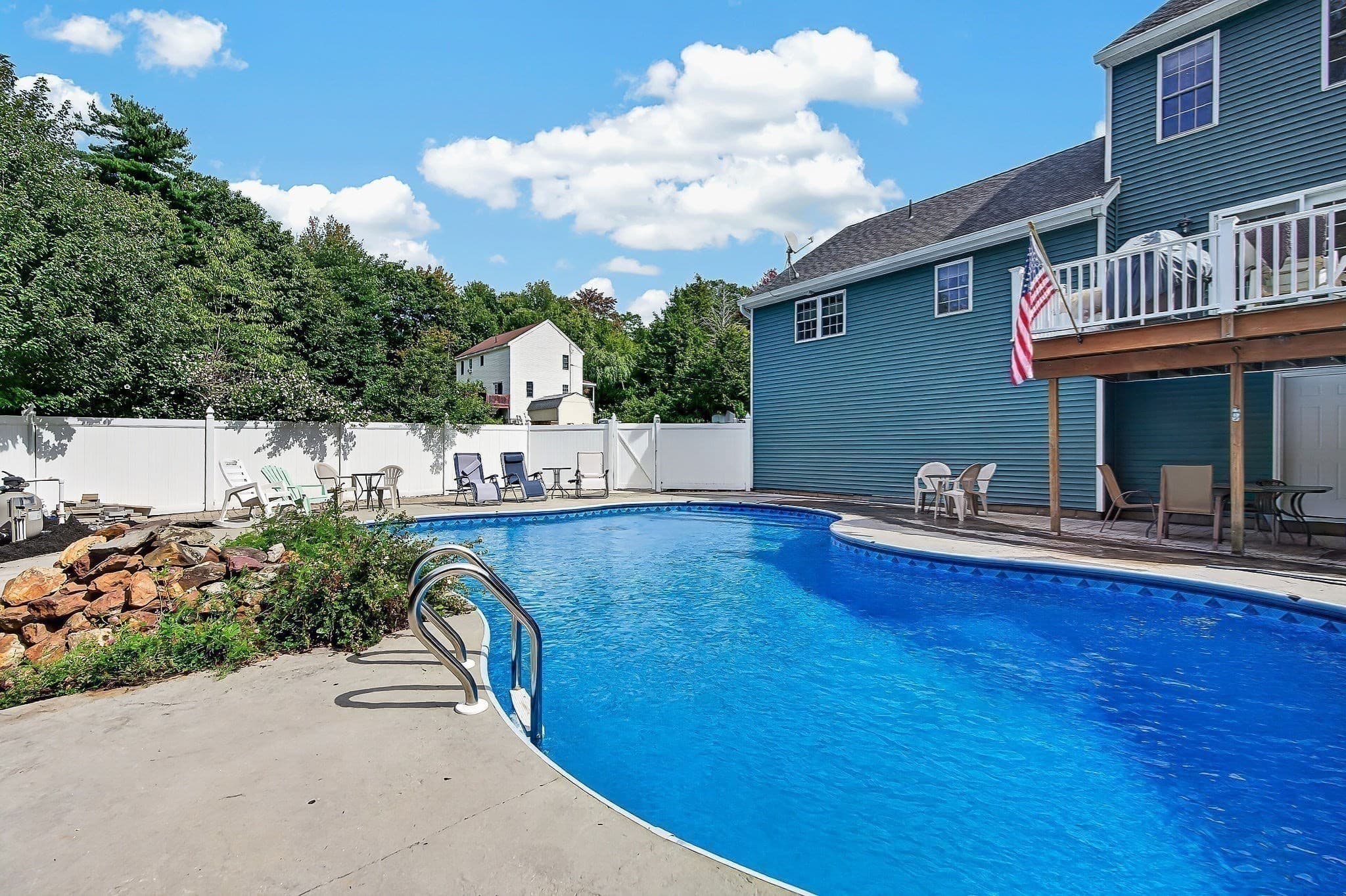 Single Family Residence at 112 Saunders St, Gardner MA 01440, Gardner, photo 9 of 35