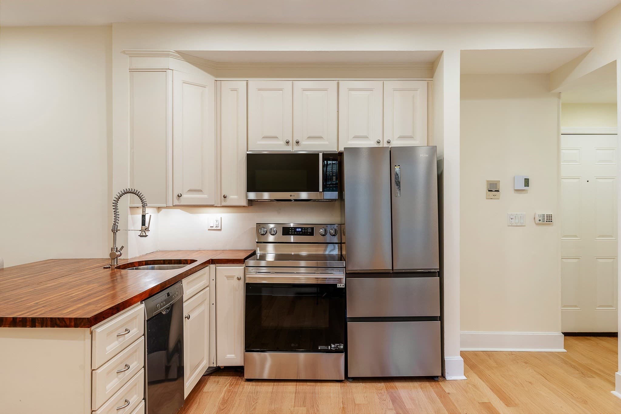 Condominium at 1 Centre Street Terrace # 4, Boston MA 02119, Boston, photo 5 of 24