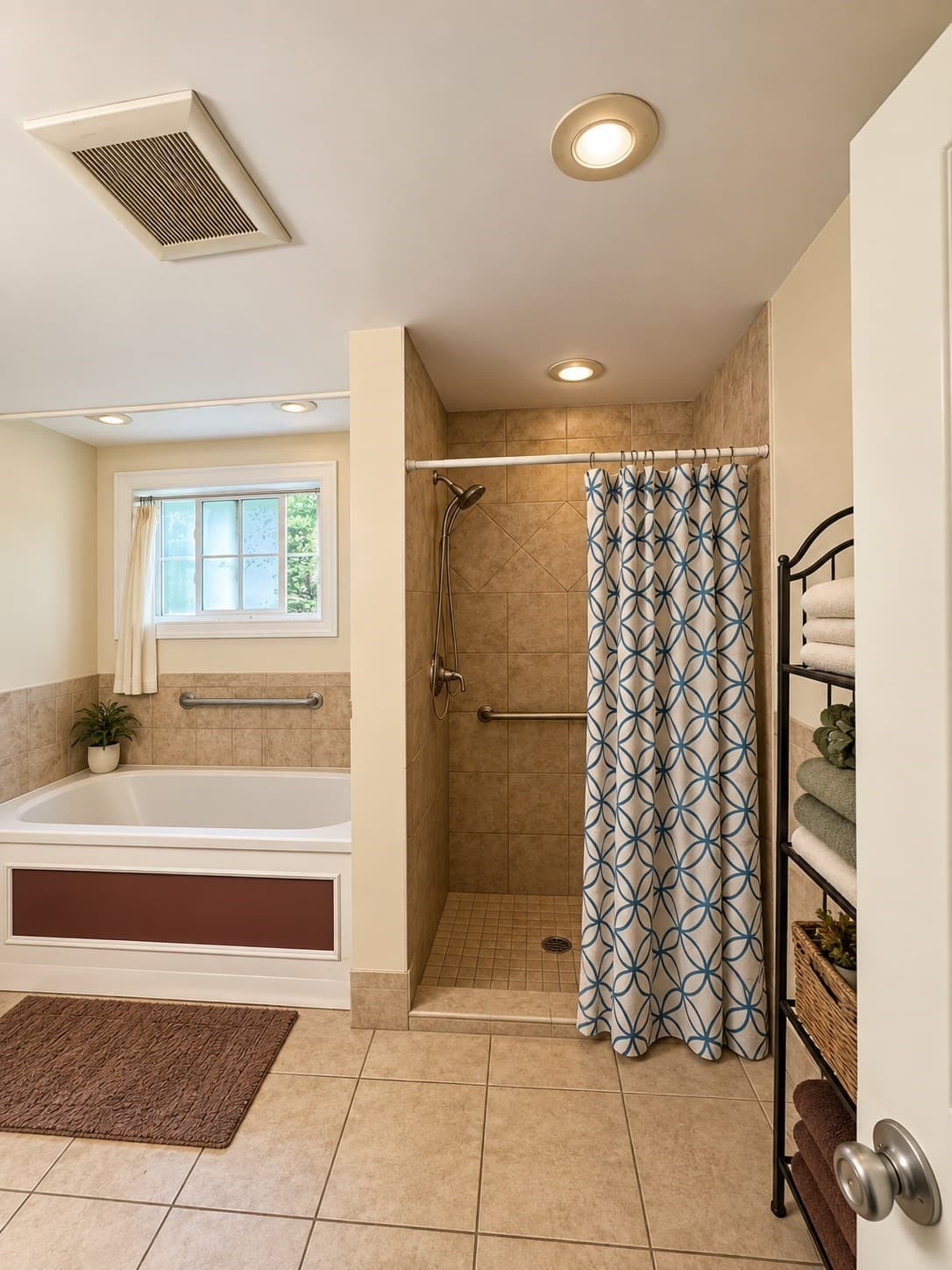 Condominium at 32 Cobden St # 2, Boston MA 02119, photo 9 of 16