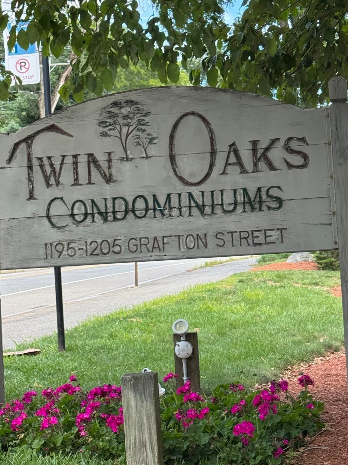 1195 Grafton St # 87, Worcester MA 01604