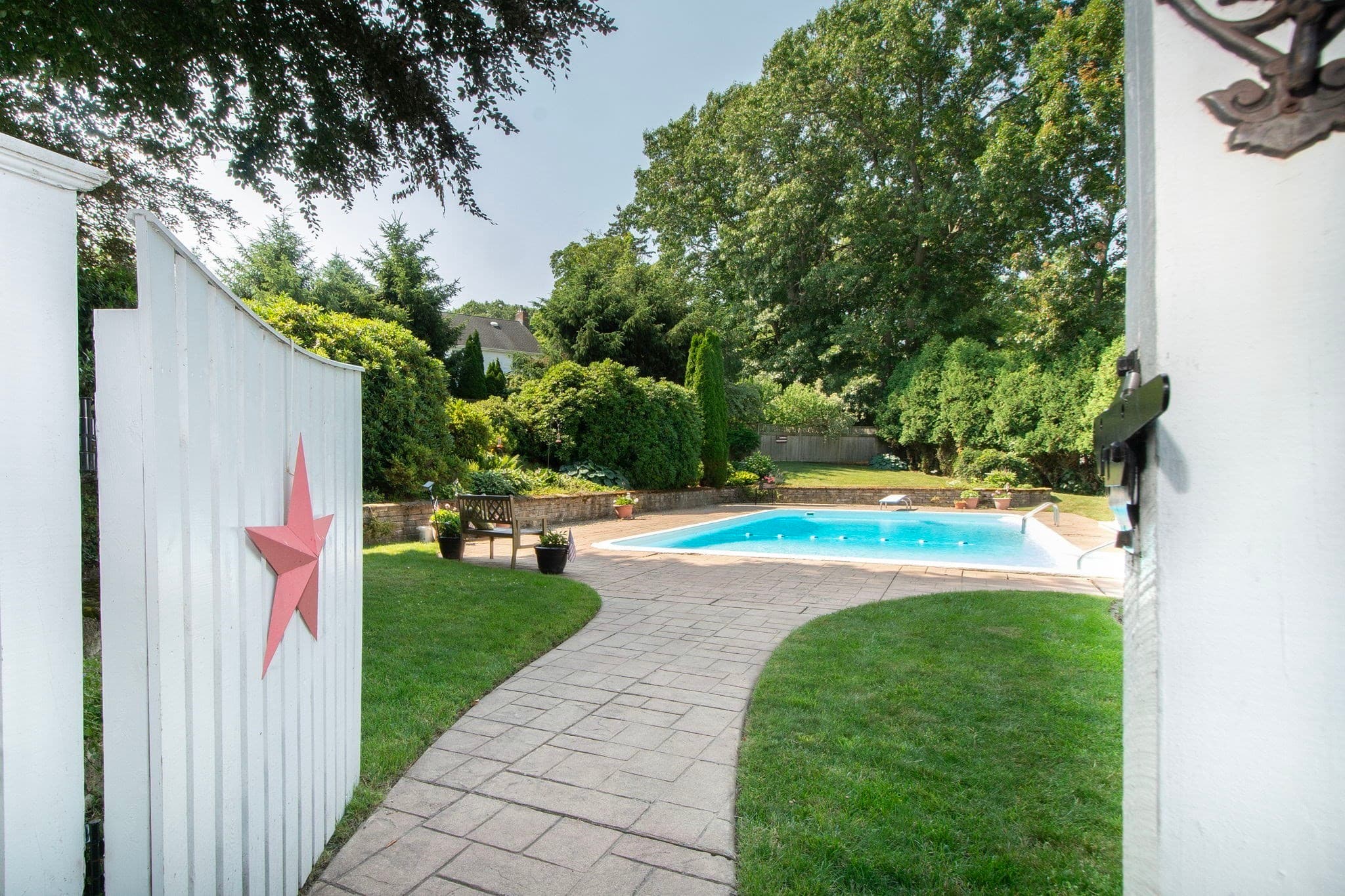 60 Packard Drive, Braintree MA 02184