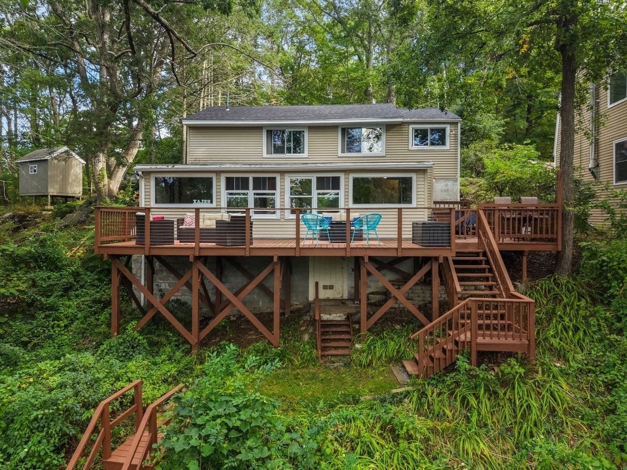 Single Family Residence at 19 Lakeview Dr, Holland MA 01521, Holland, photo 5 of 40