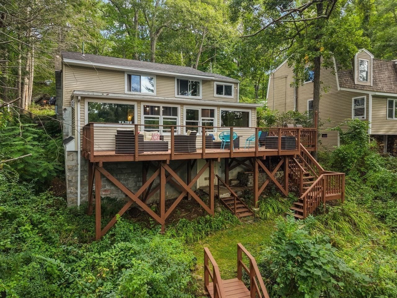Single Family Residence at 19 Lakeview Dr, Holland MA 01521, Holland, photo 38 of 40