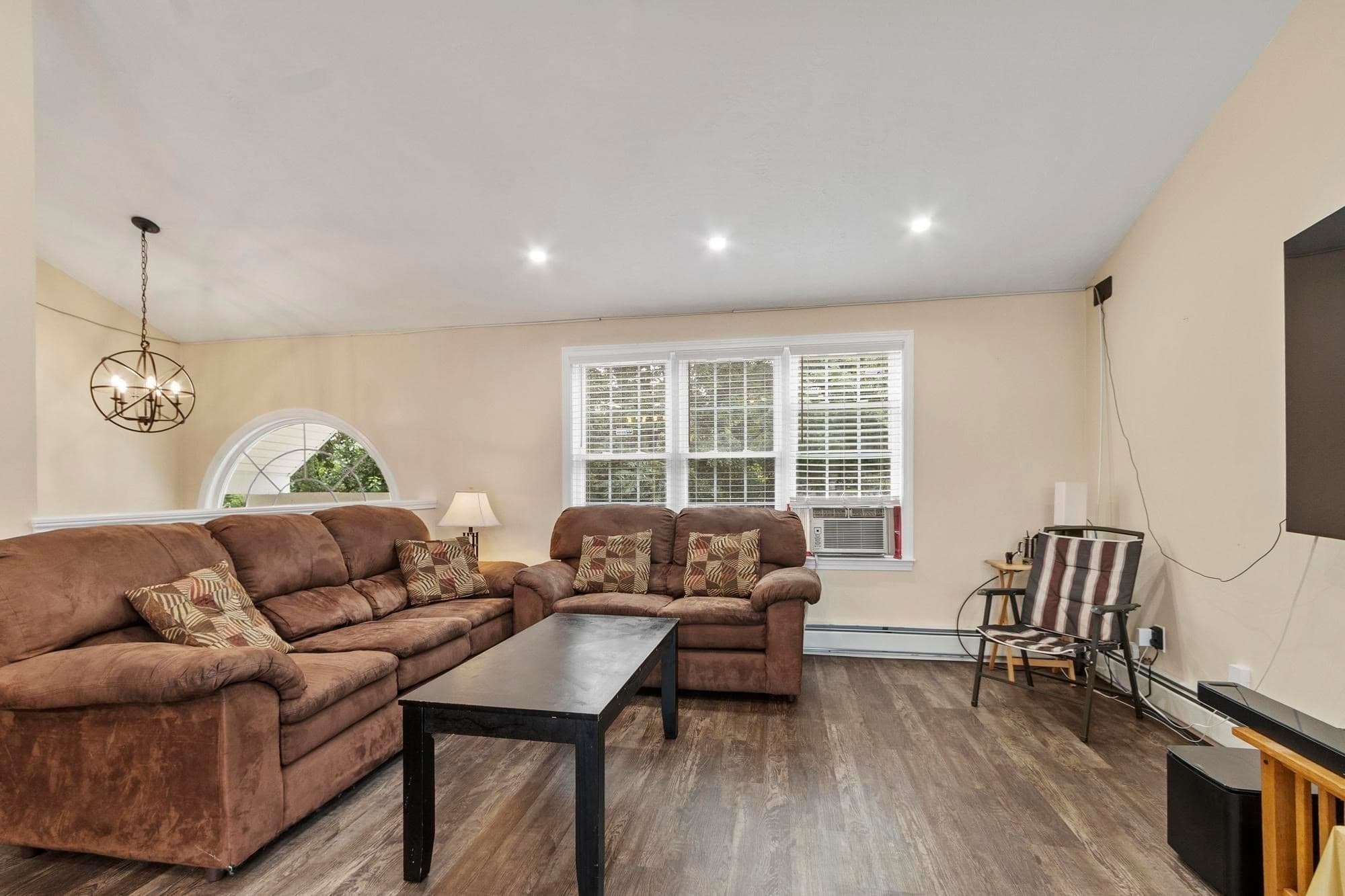 Single Family Residence at 30 2nd St, Worcester MA 01605, Worcester, photo 13 of 35