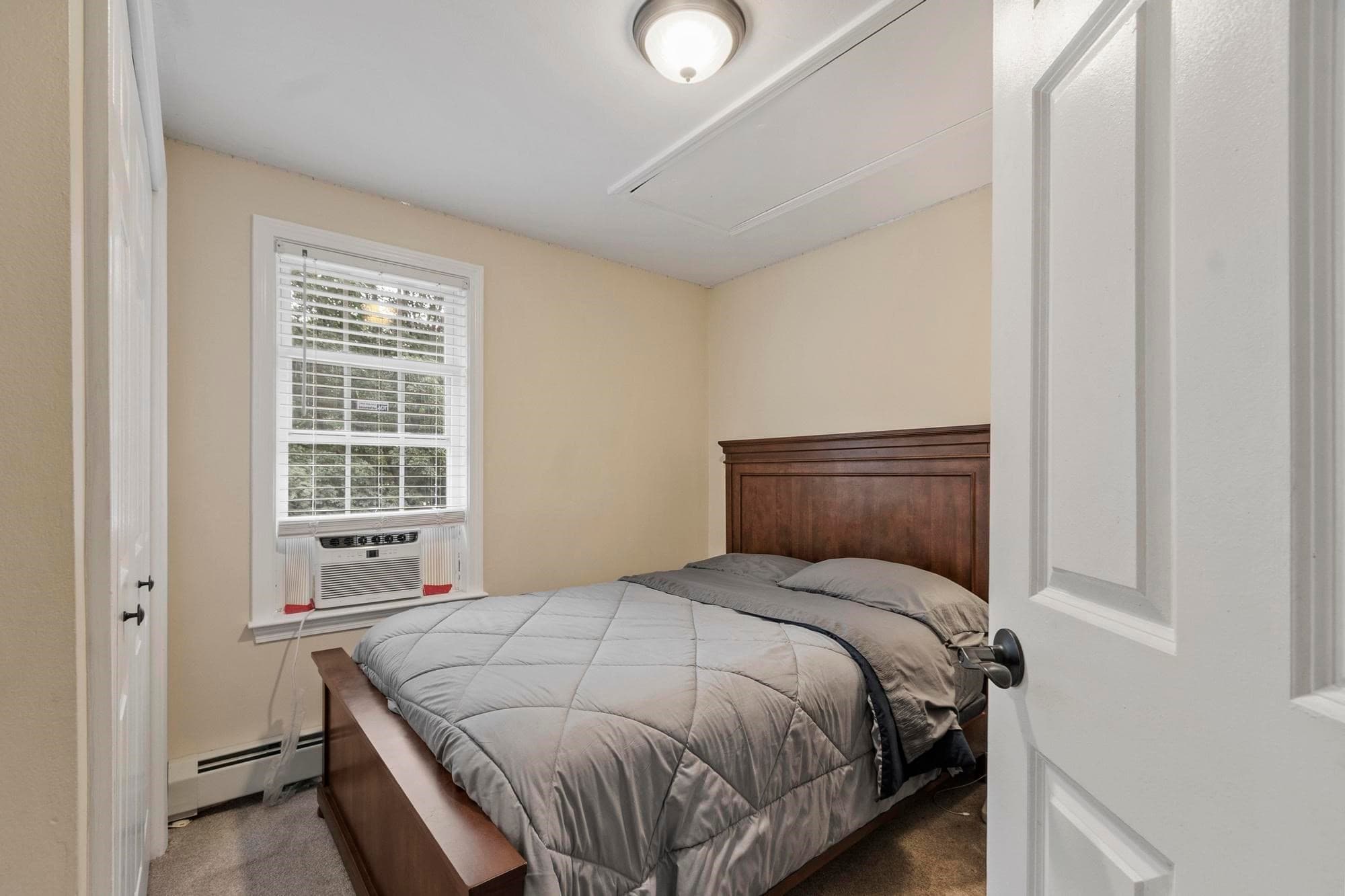 Single Family Residence at 30 2nd St, Worcester MA 01605, Worcester, photo 26 of 35