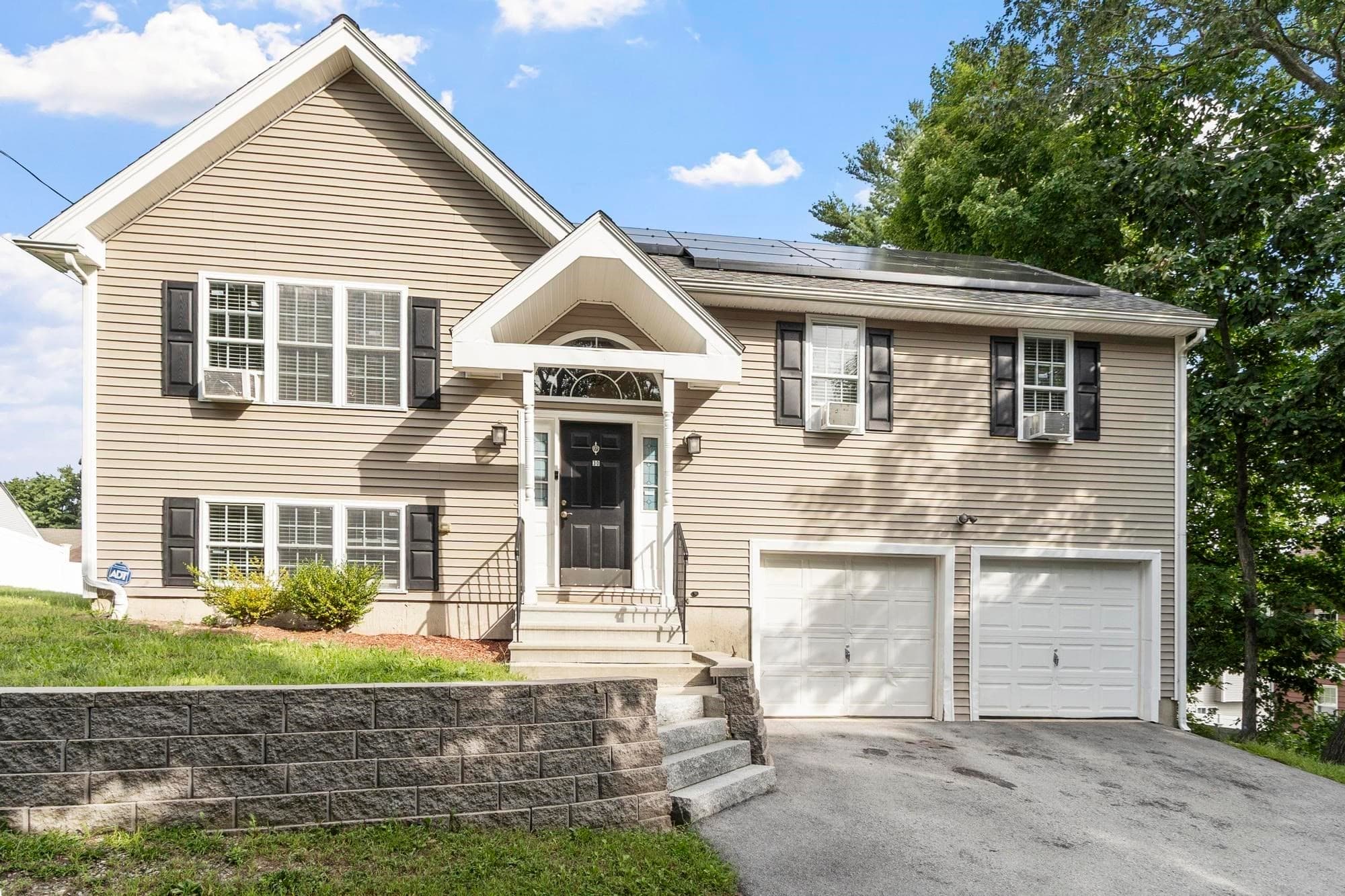 30 2nd St, Worcester MA 01605