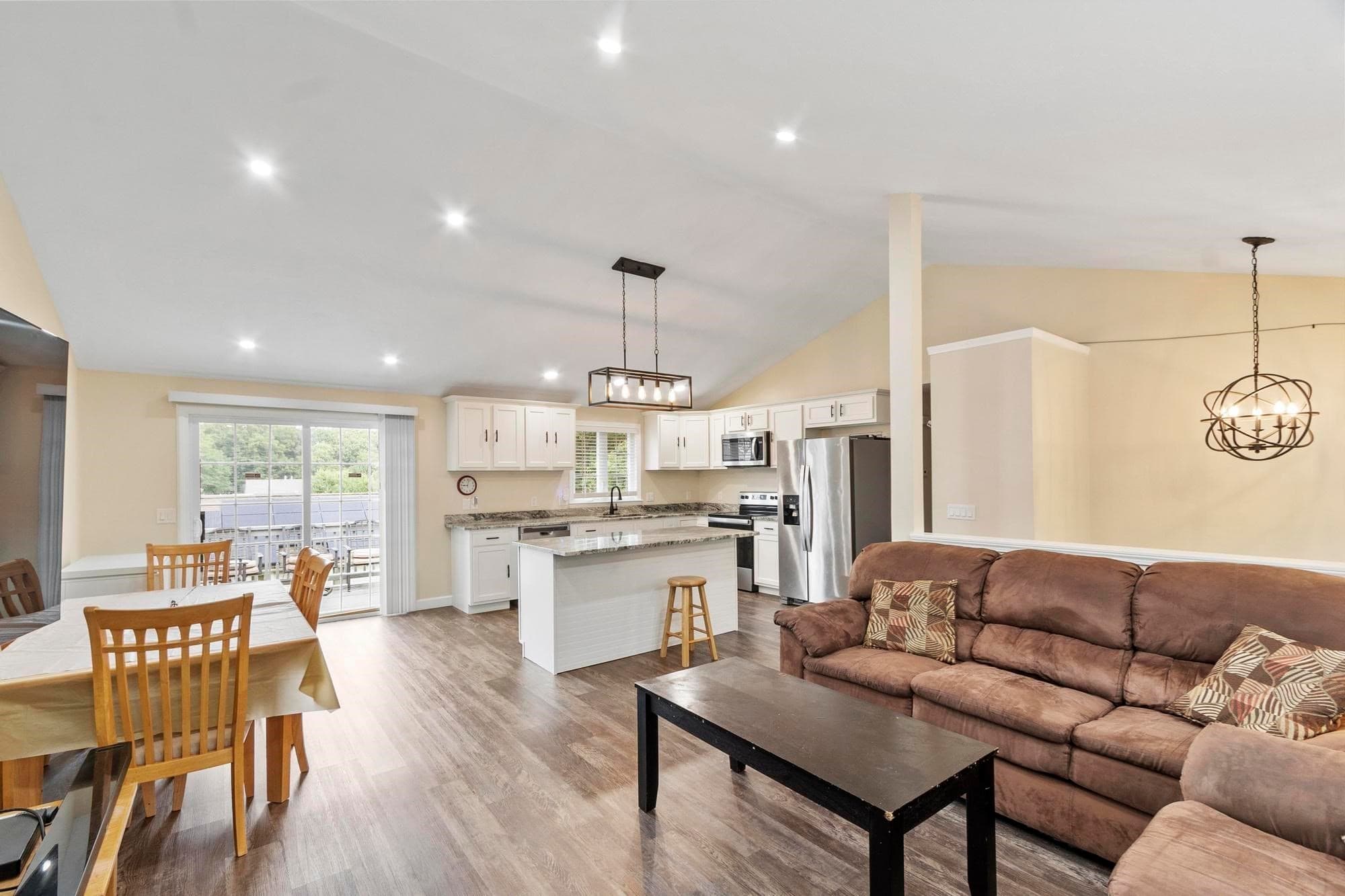Single Family Residence at 30 2nd St, Worcester MA 01605, Worcester, photo 14 of 35