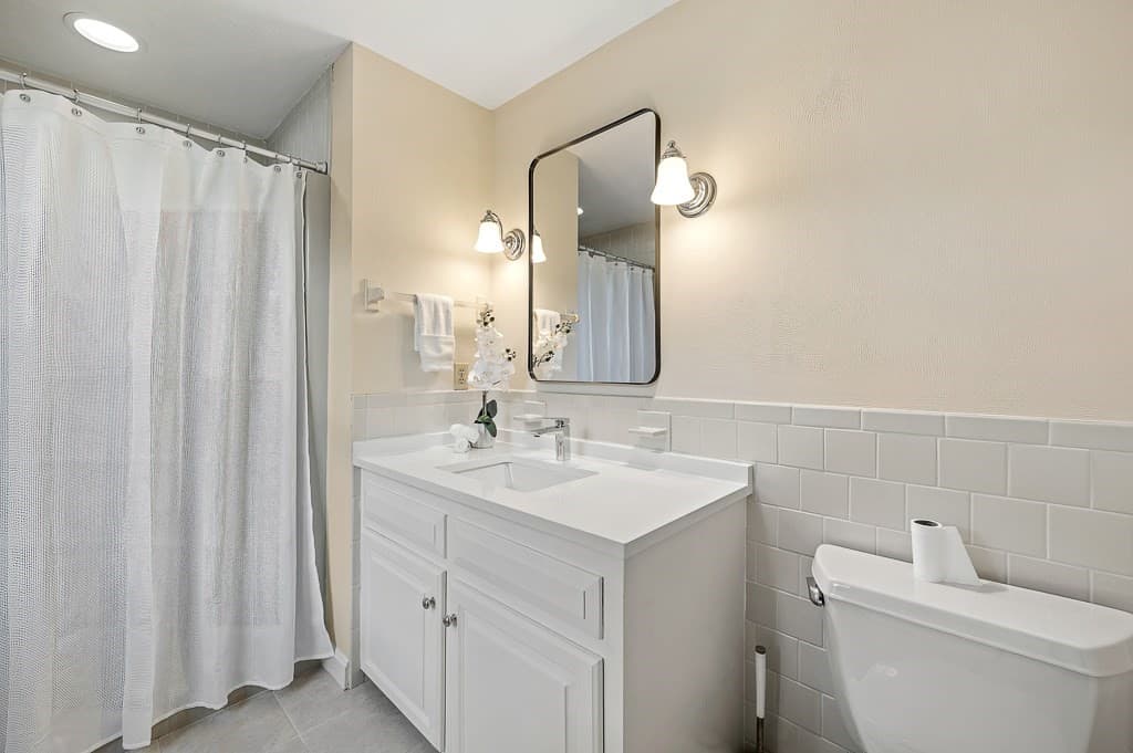 Single Family Residence at 6 Olde Meetinghouse Road, Westborough MA 01581, Westborough, photo 29 of 42