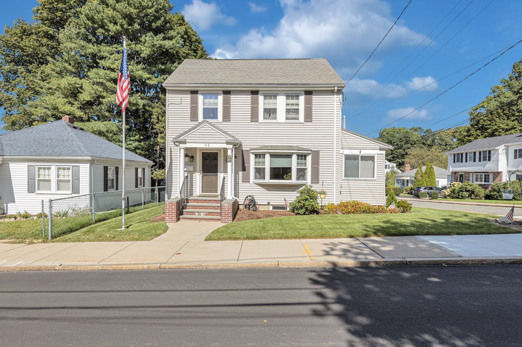 45 Hemlock Rd, Boston MA 02132