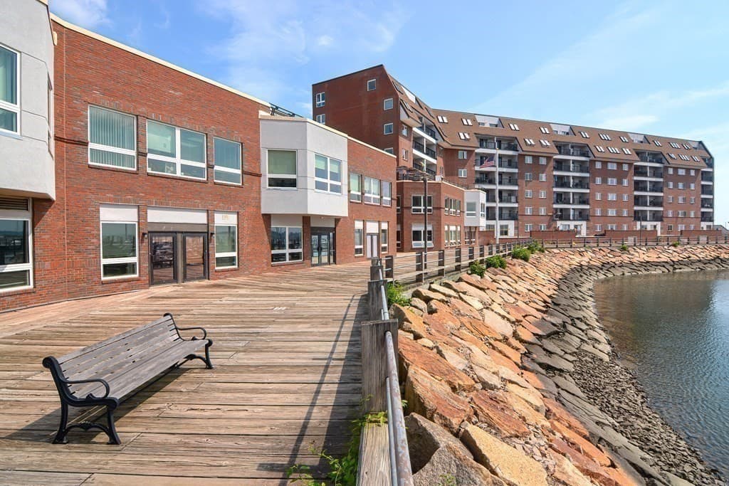 Condominium at 150 Lynnway # 402, Lynn MA 01902, Lynn, photo 32 of 41
