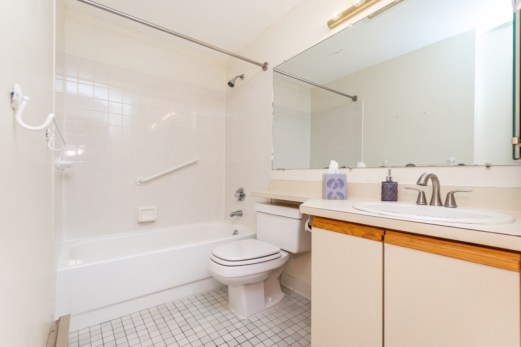 Condominium at 150 Lynnway # 402, Lynn MA 01902, Lynn, photo 25 of 41