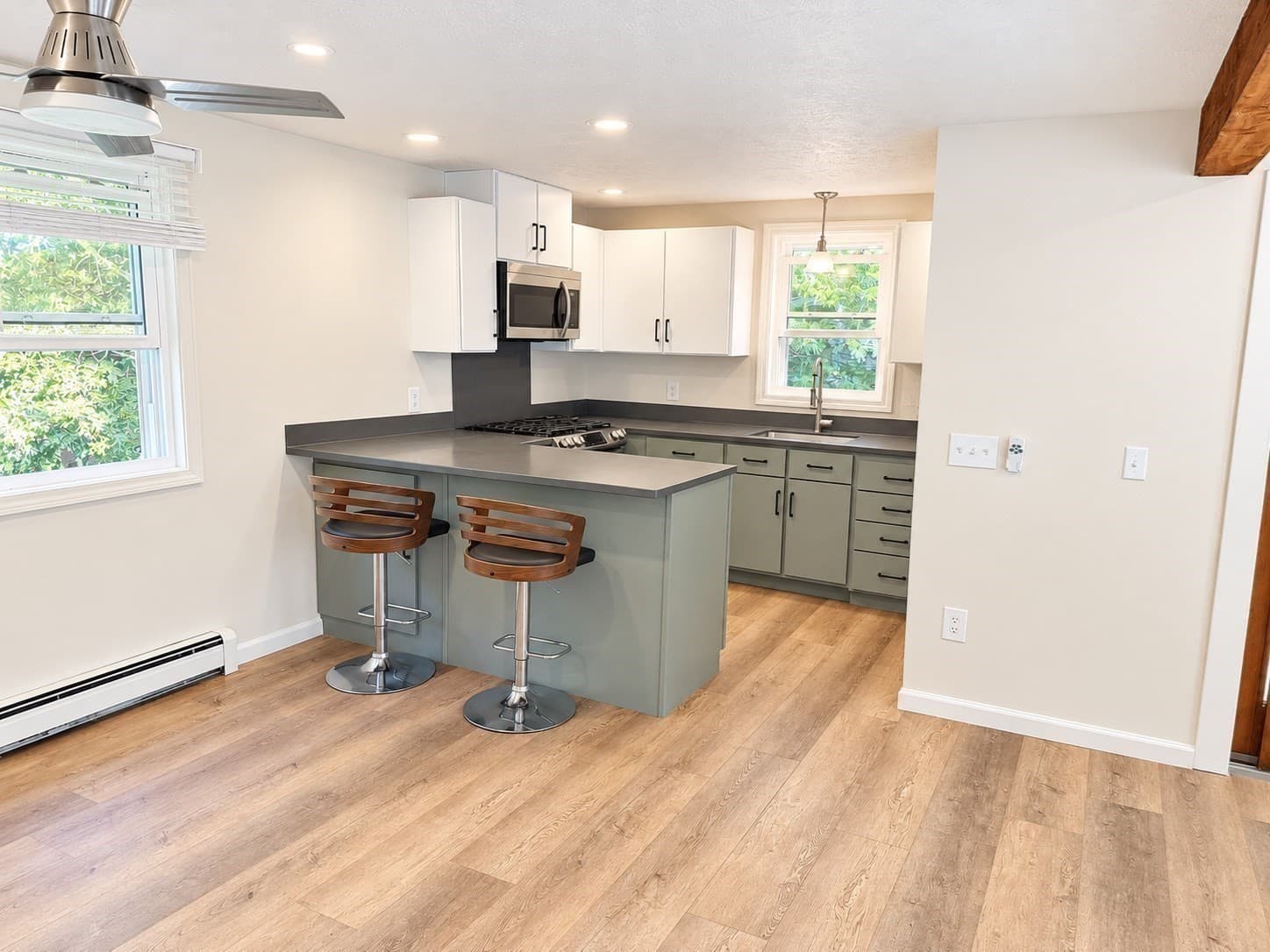 Single Family Residence at 233 Pinecrest Beach Dr, Falmouth MA 02536, Falmouth, photo 10 of 28