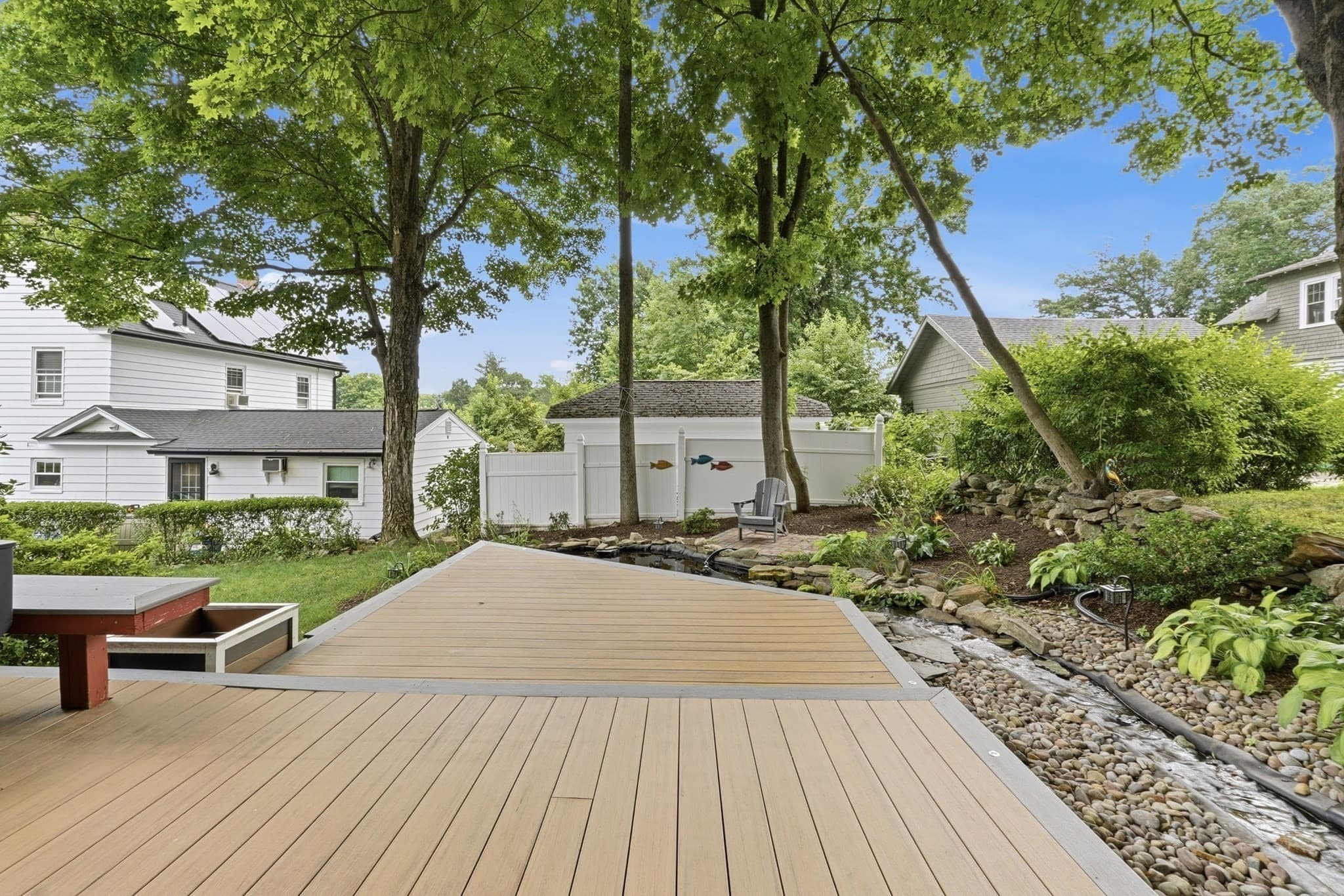Single Family Residence at 31 Wildrose Ave, Worcester MA 01602, Worcester, photo 32 of 42