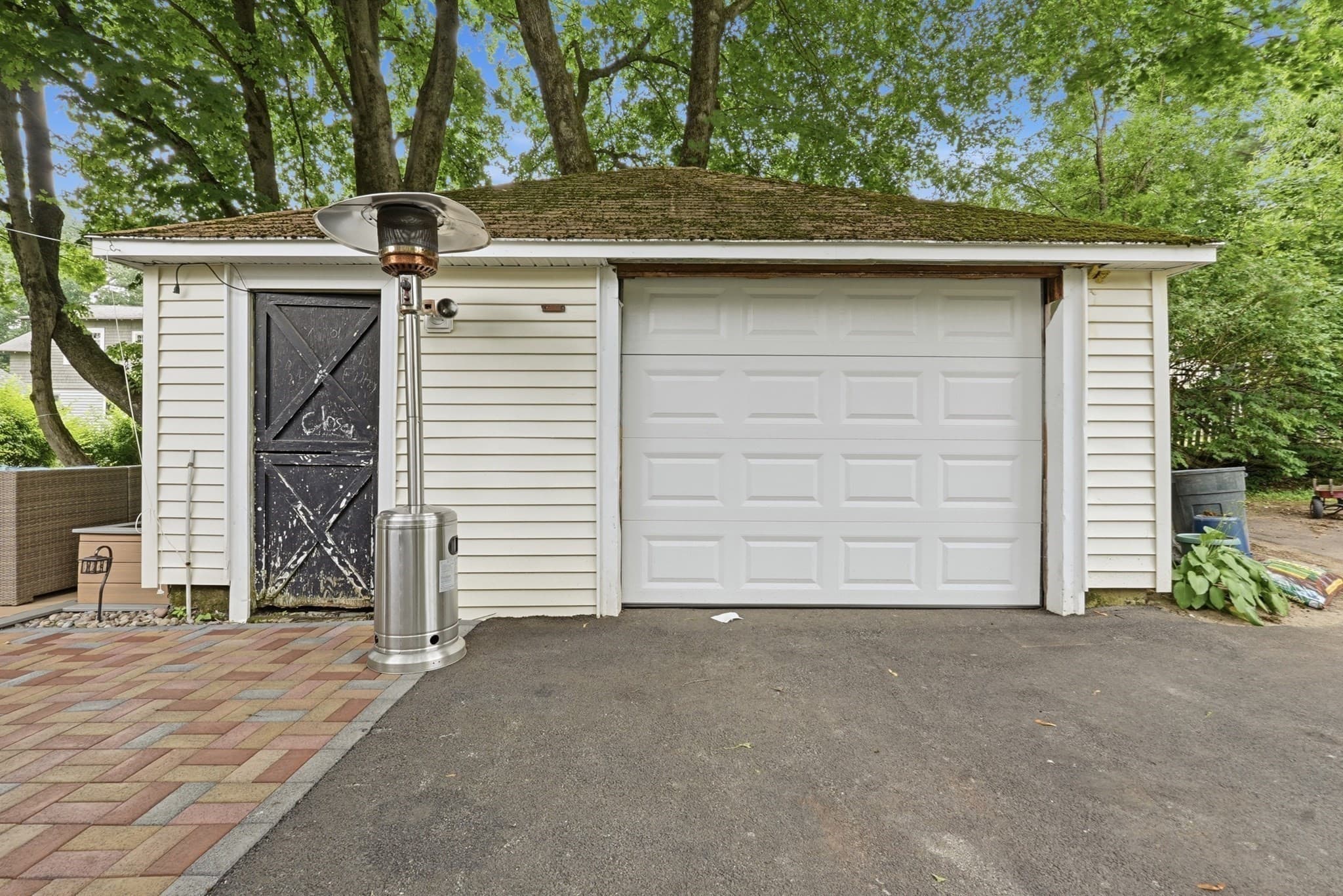 Single Family Residence at 31 Wildrose Ave, Worcester MA 01602, Worcester, photo 34 of 42