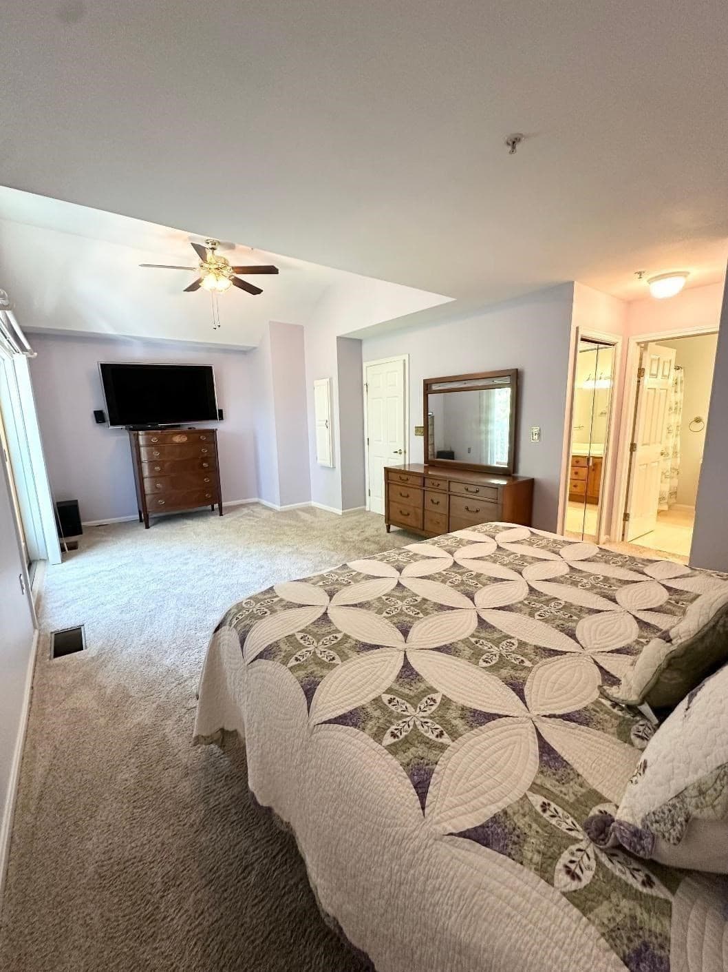 Condominium at 1200 Salem Street # 165, Lynnfield MA 01940, Lynnfield, photo 28 of 42