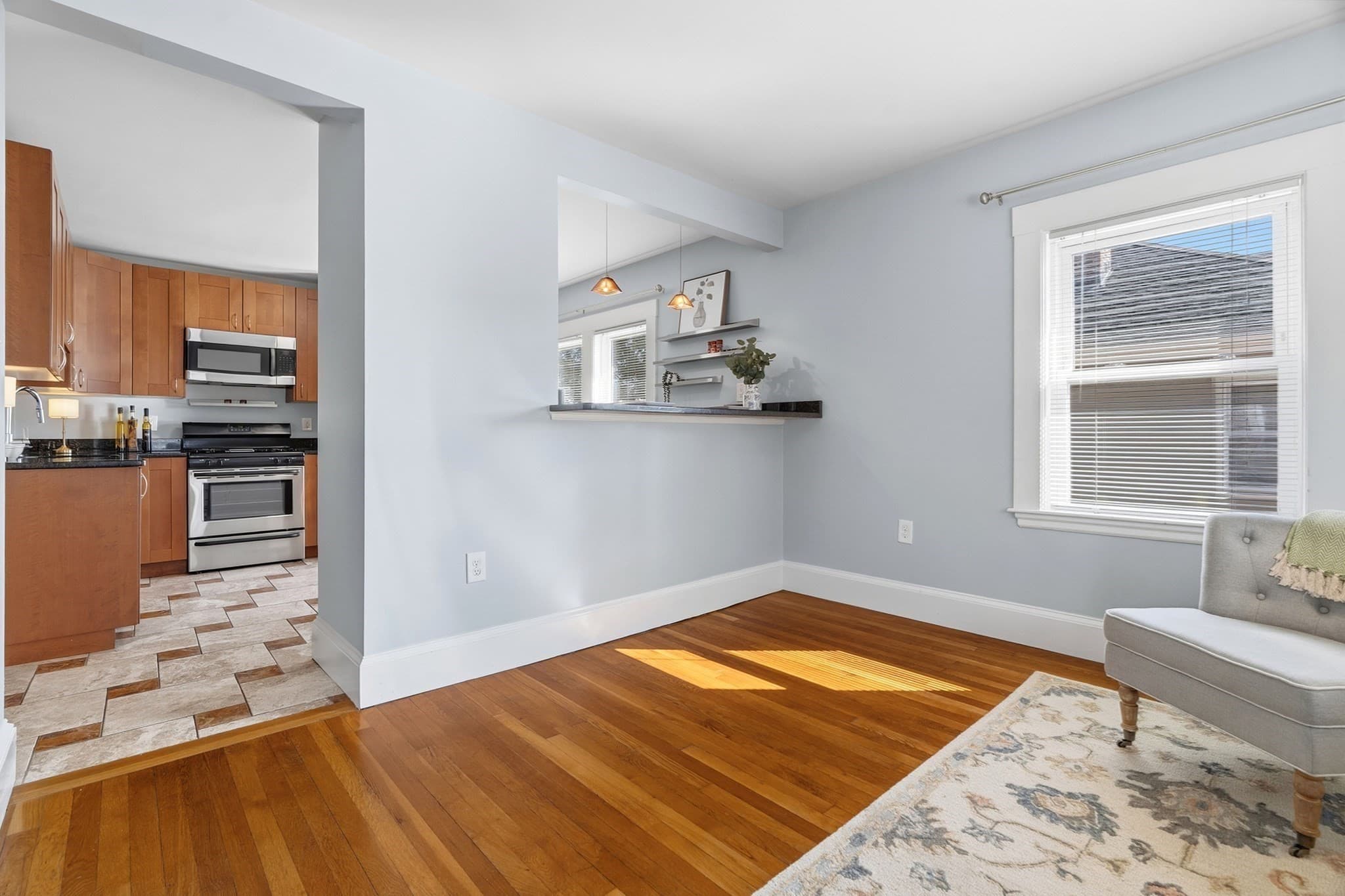 Condominium at 73 Highland St # 4, Waltham MA 02453, Waltham, photo 3 of 21