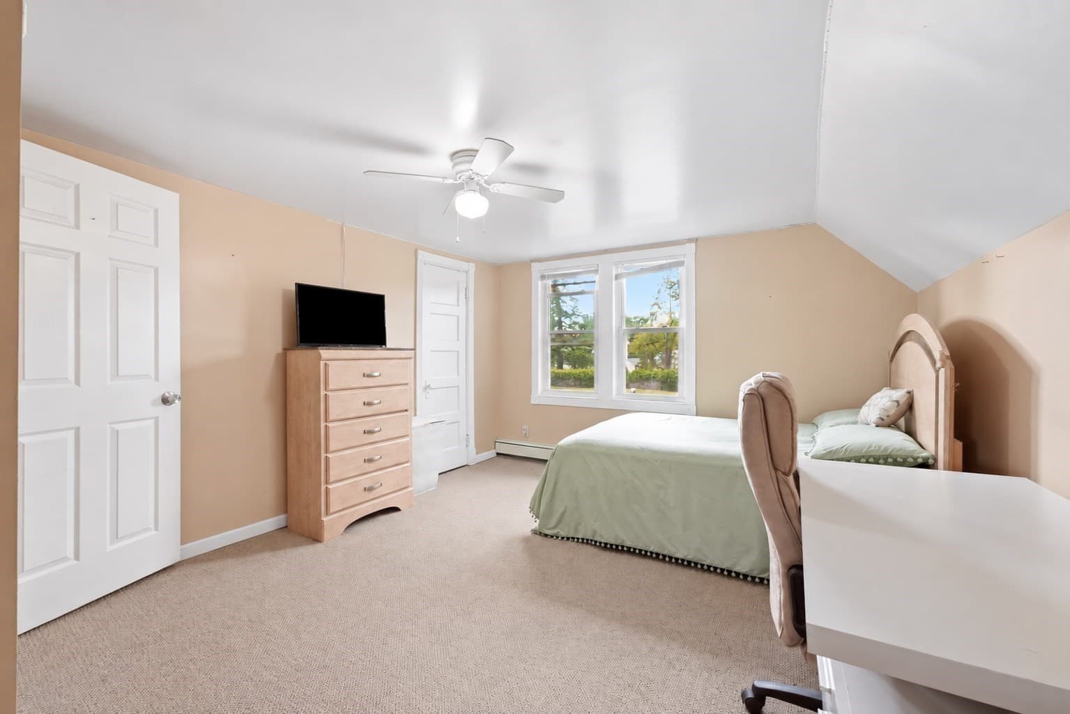 Single Family Residence at 11 Garrity St, Chicopee MA 01020, Chicopee, photo 21 of 34