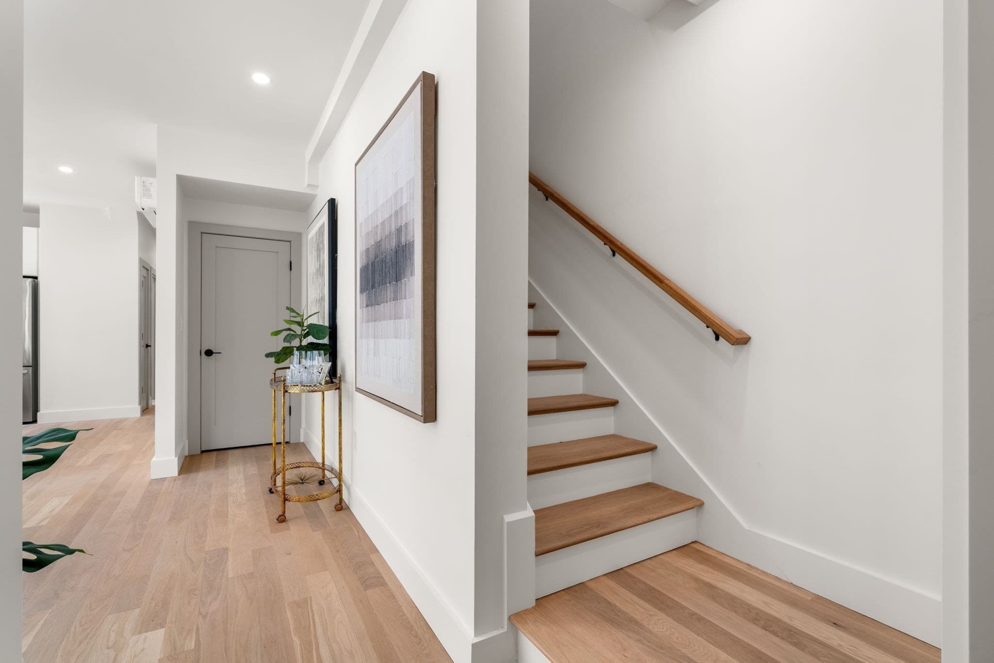 Condominium at 54 Adams # 3, Somerville MA 02145, Somerville, photo 23 of 31