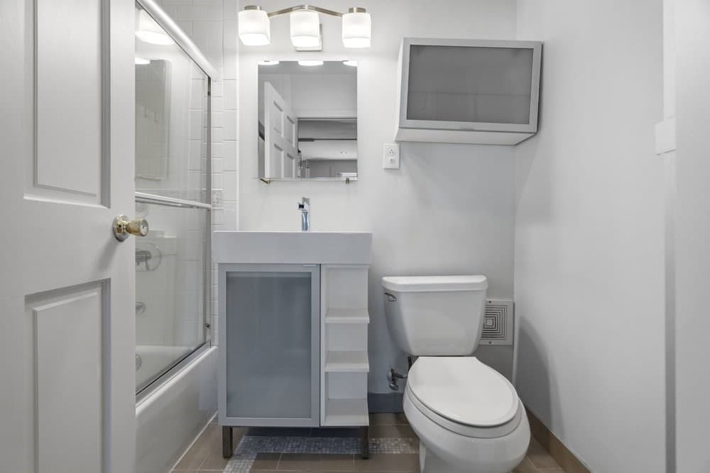 Condominium at 558 Columbus Ave # 3F, Boston MA 02118, photo 9 of 13
