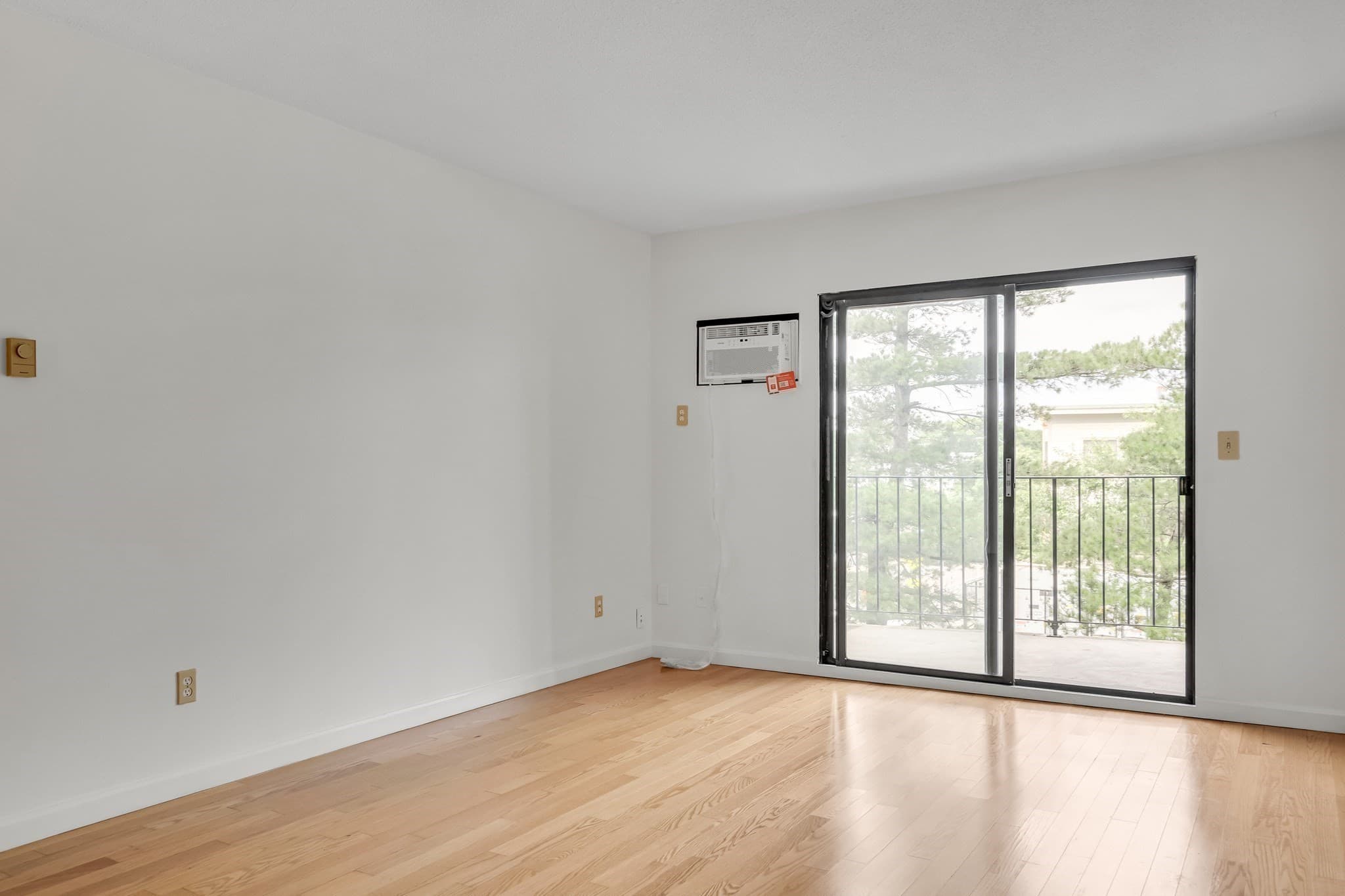 Condominium at 2353 Massachusetts # 31, Cambridge MA 02140, Cambridge, photo 17 of 28