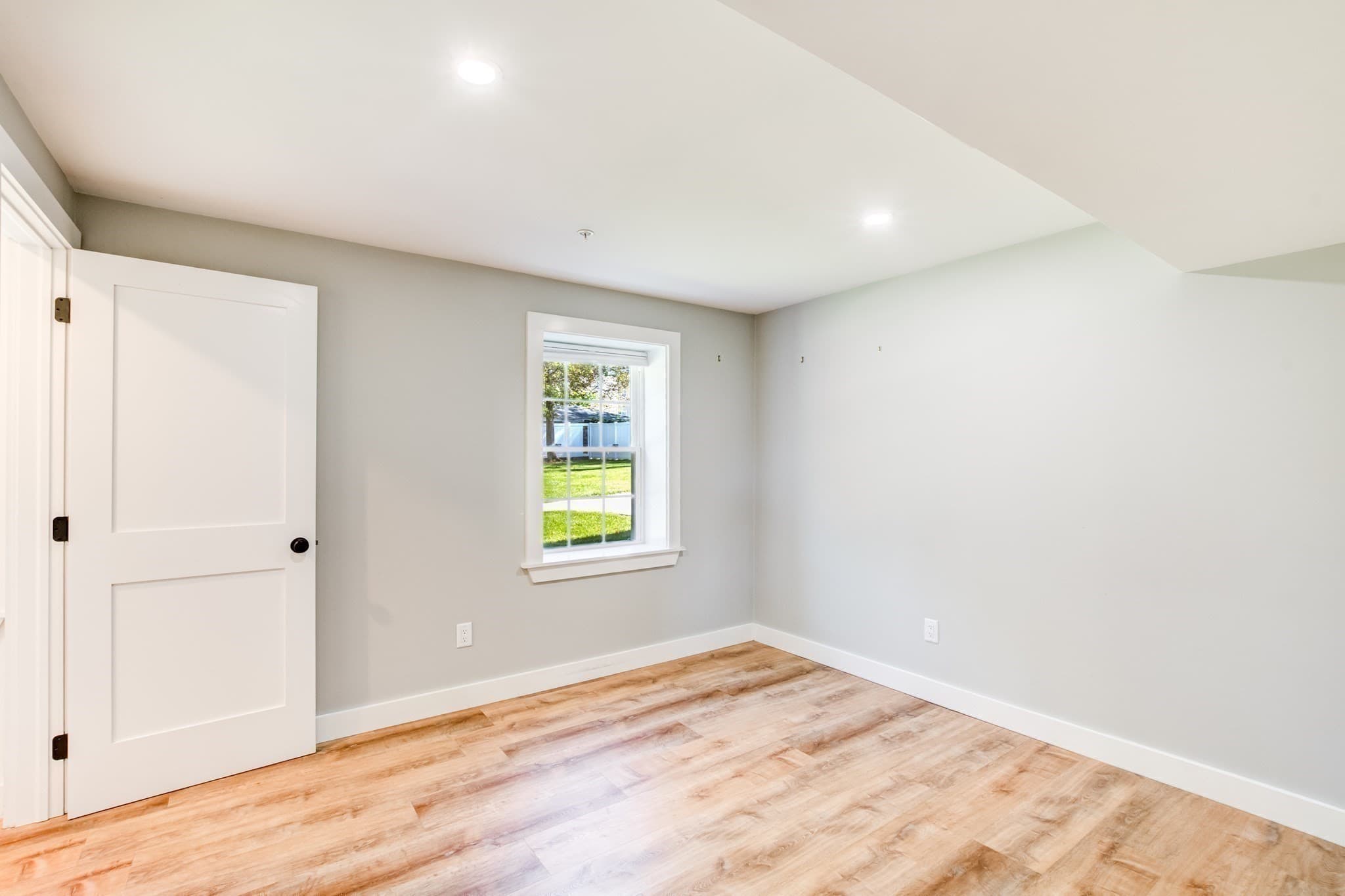 Condominium at 80 South St # 3, Fitchburg MA 01420, Fitchburg, photo 27 of 34