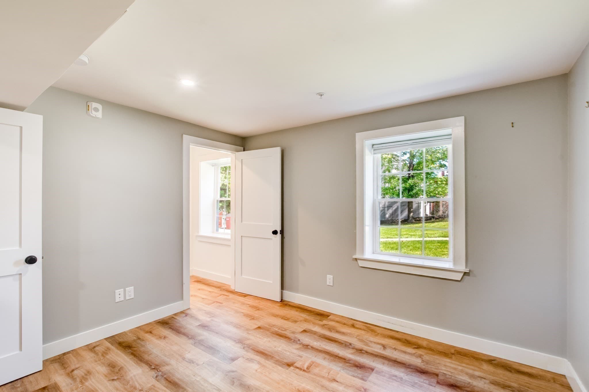 Condominium at 80 South St # 3, Fitchburg MA 01420, Fitchburg, photo 26 of 34