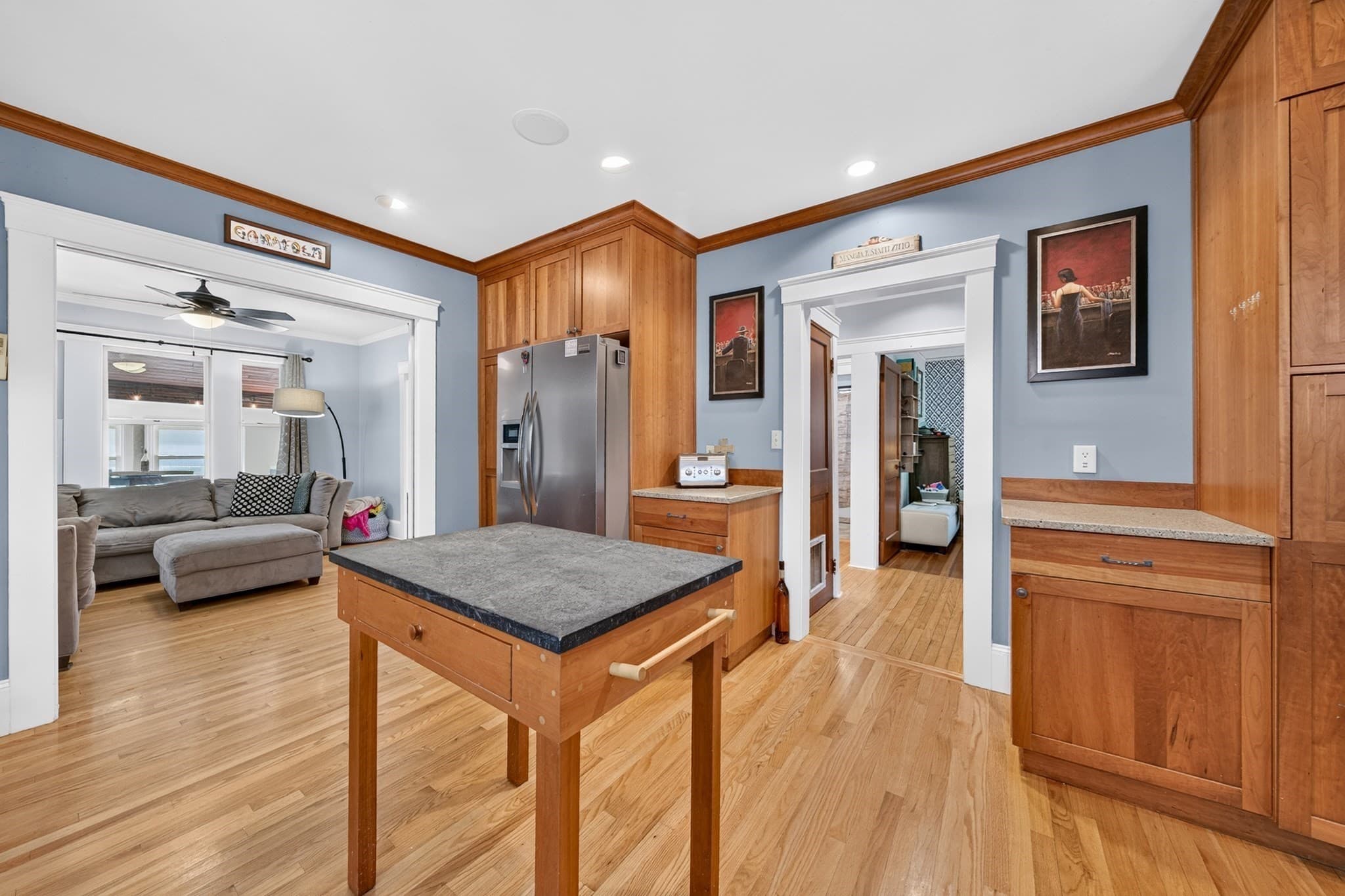 Single Family Residence at 33 Union St, North Andover MA 01845, North Andover, photo 12 of 39